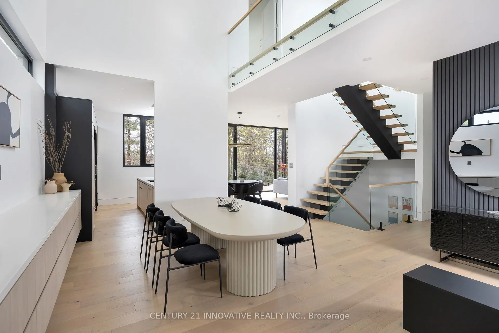 10 Haida Court
