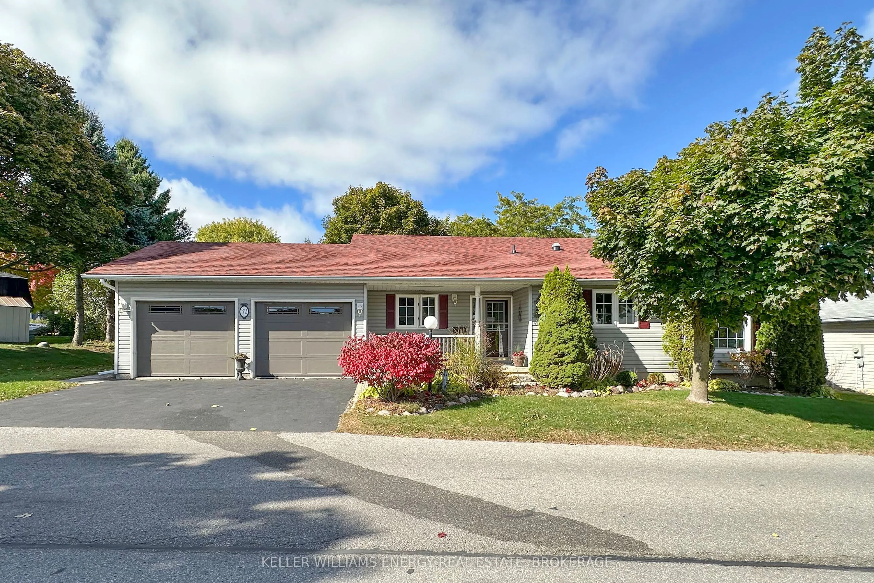 32 Wilmot Trail