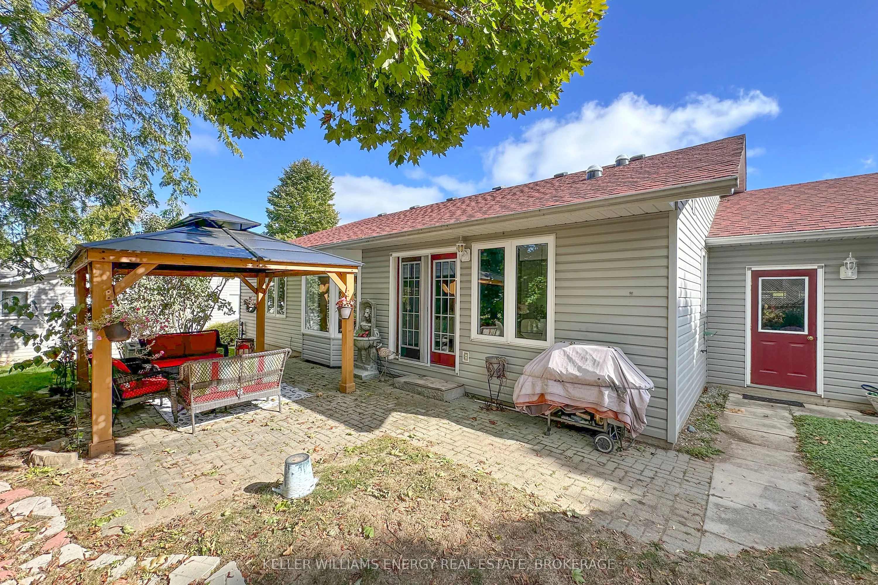 32 Wilmot Trail