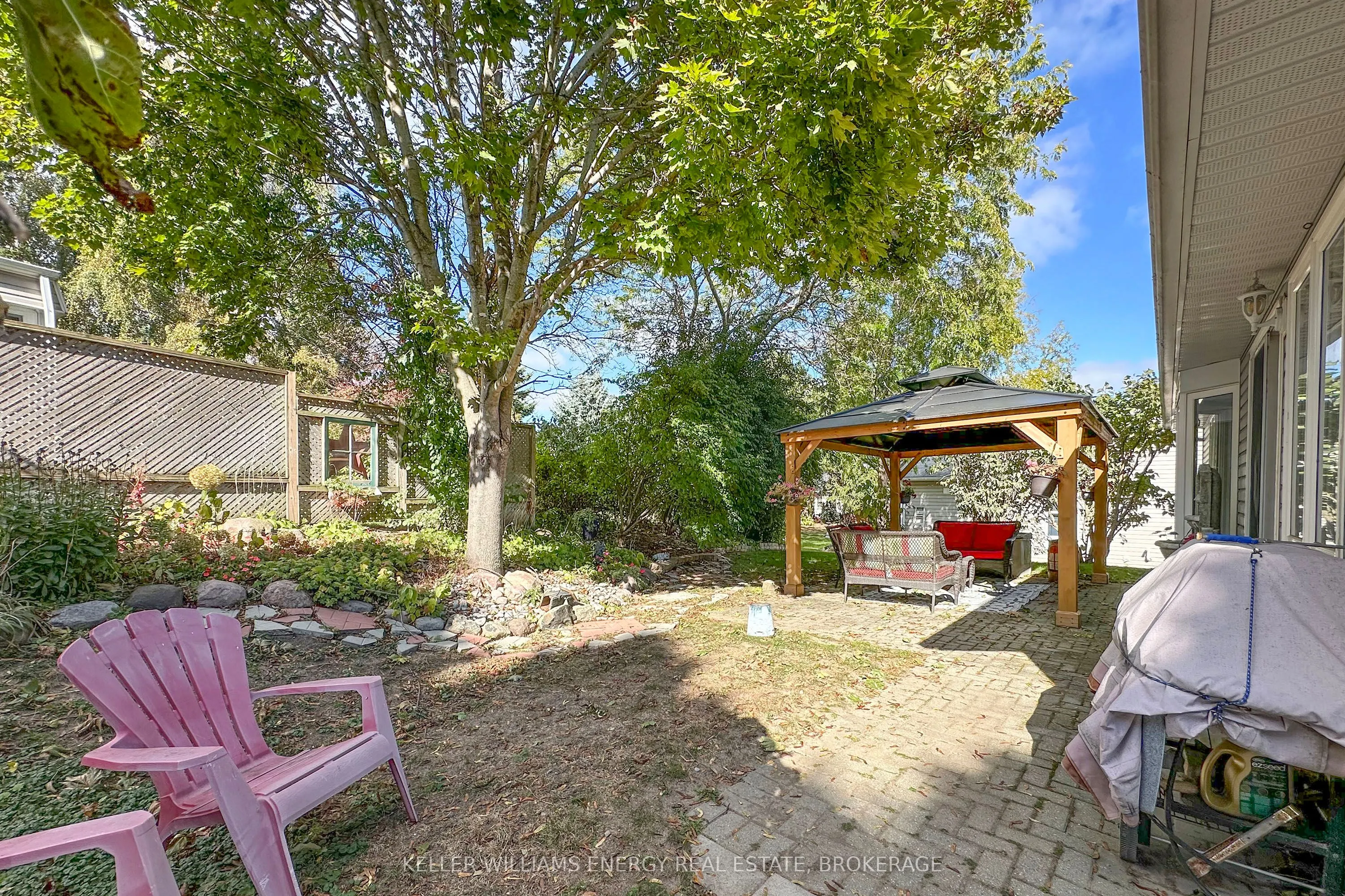 32 Wilmot Trail