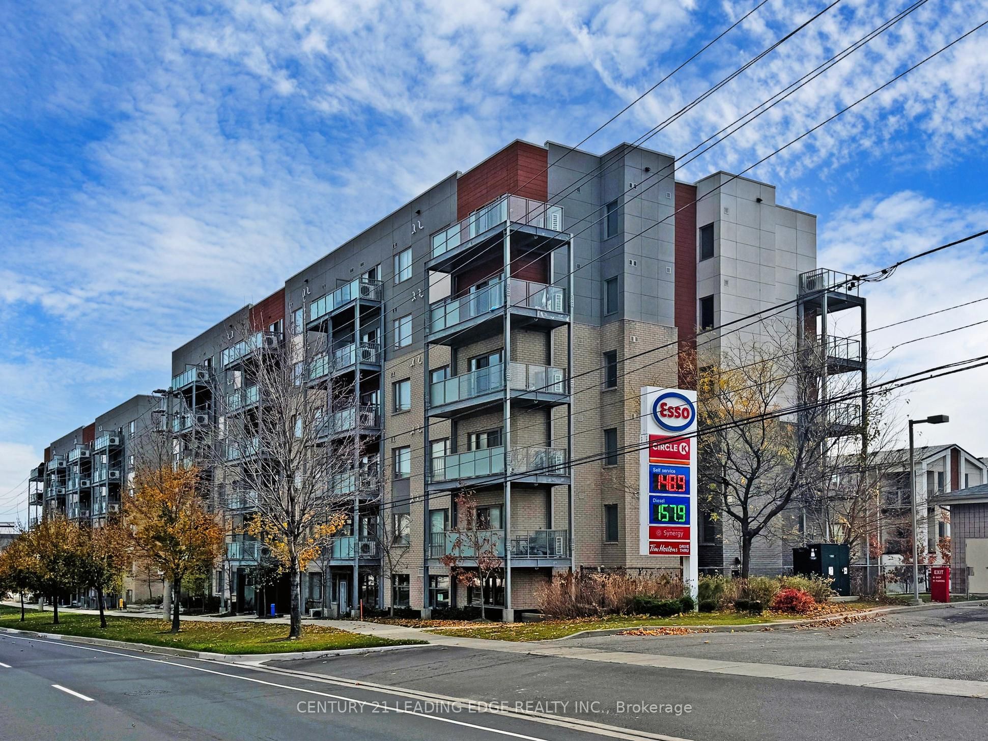 5131 SHEPPARD Avenue E #102