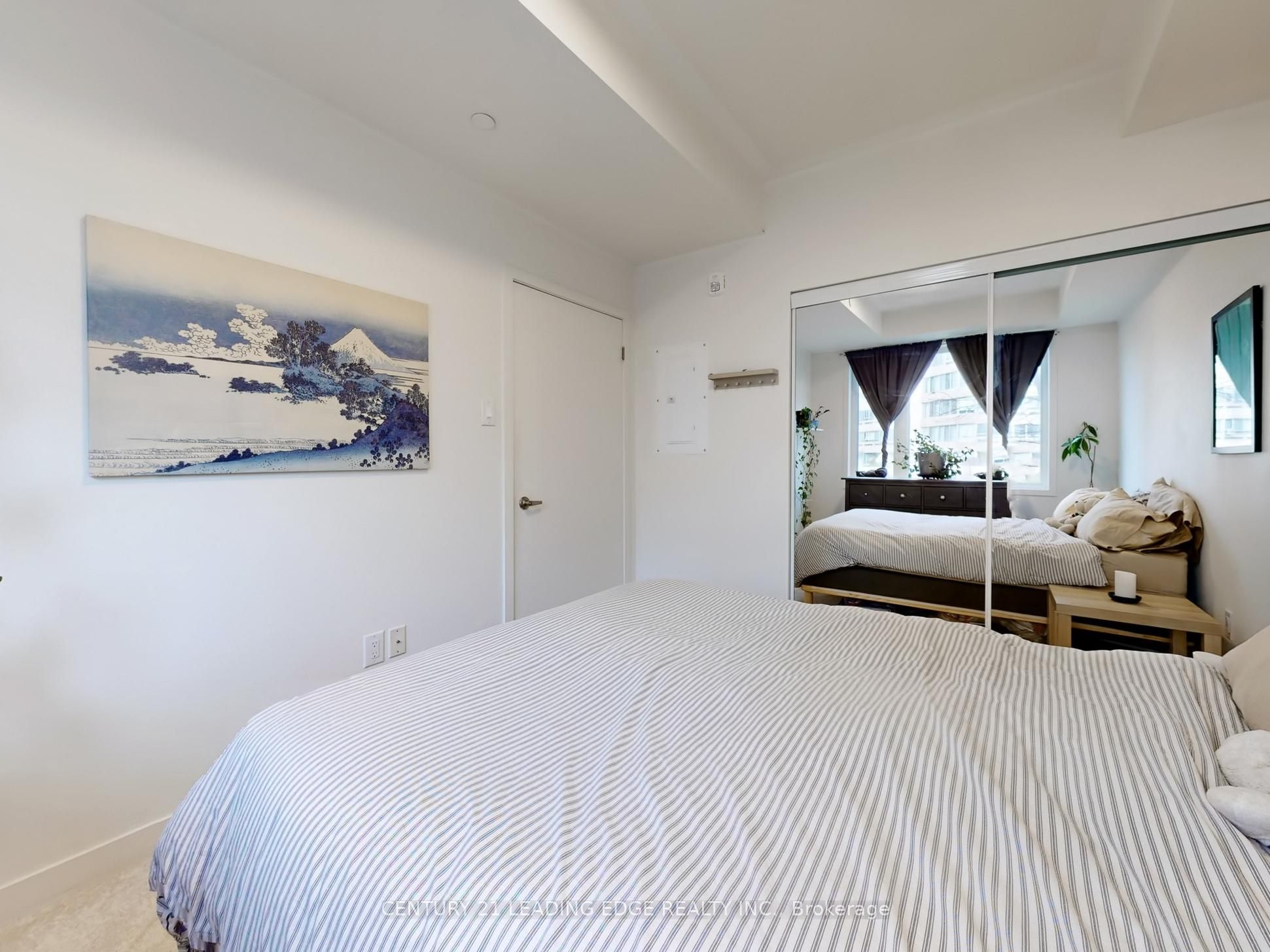 5131 SHEPPARD Avenue E #102
