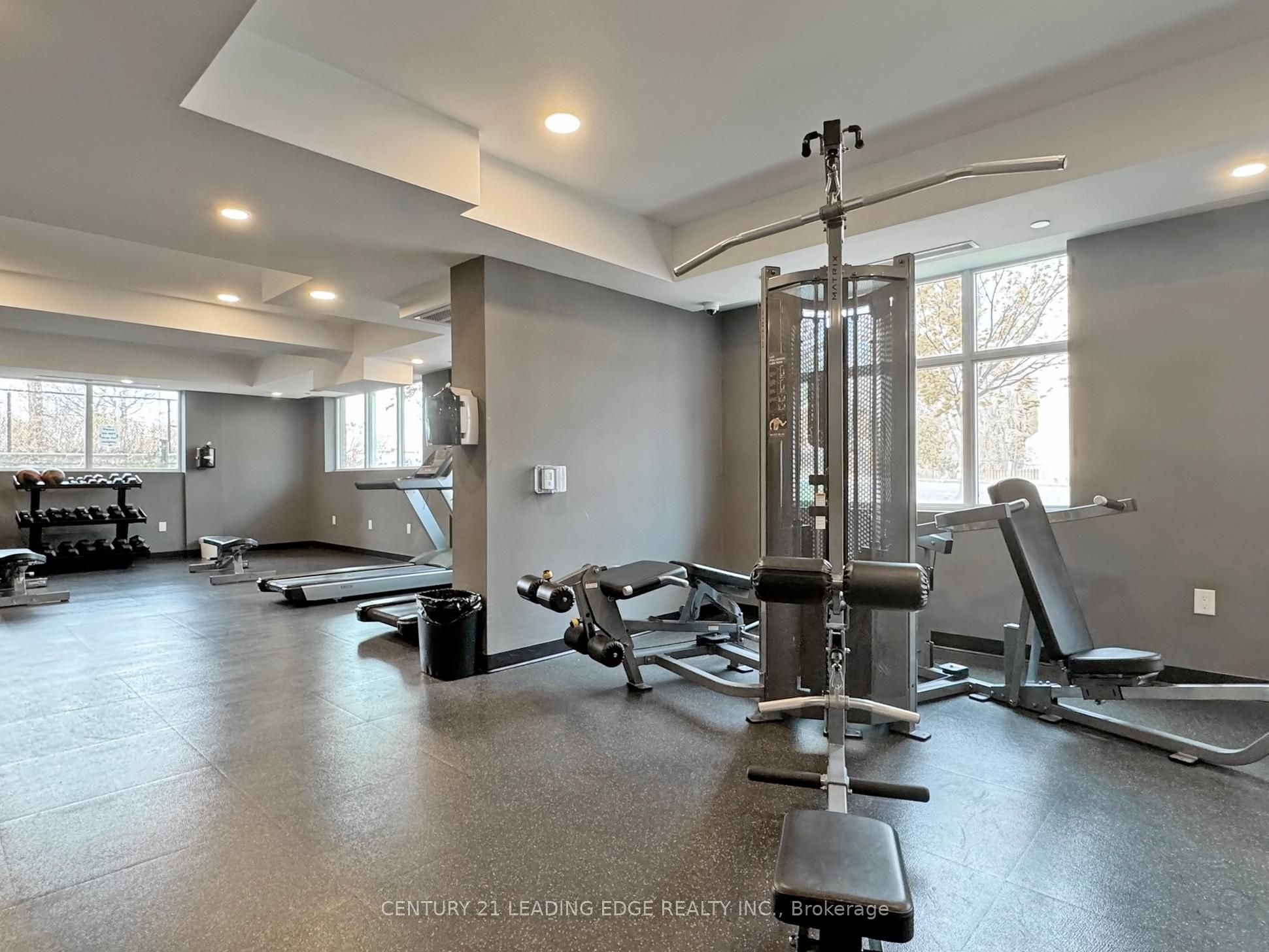 5131 SHEPPARD Avenue E #102