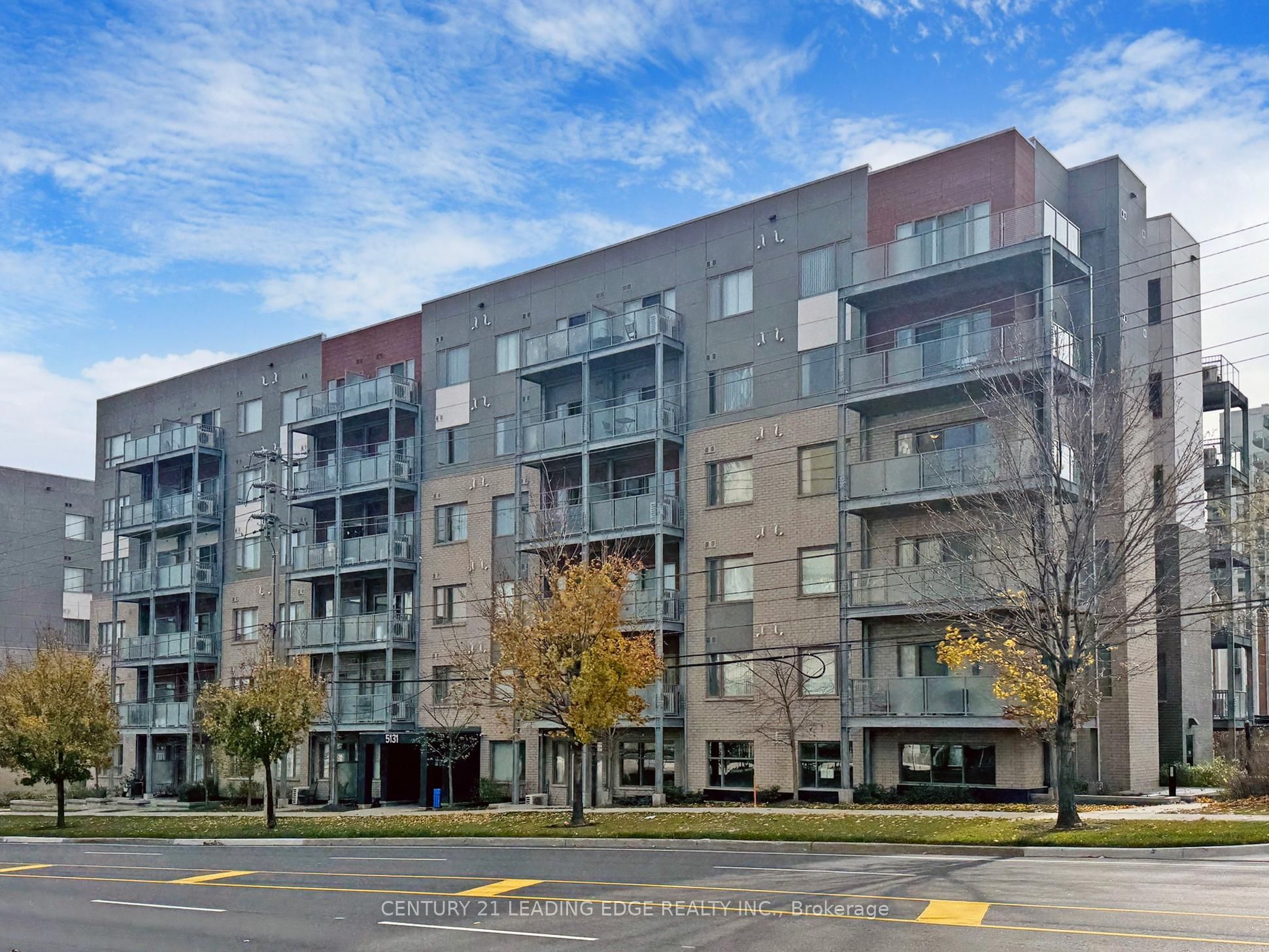 5131 SHEPPARD Avenue E #102