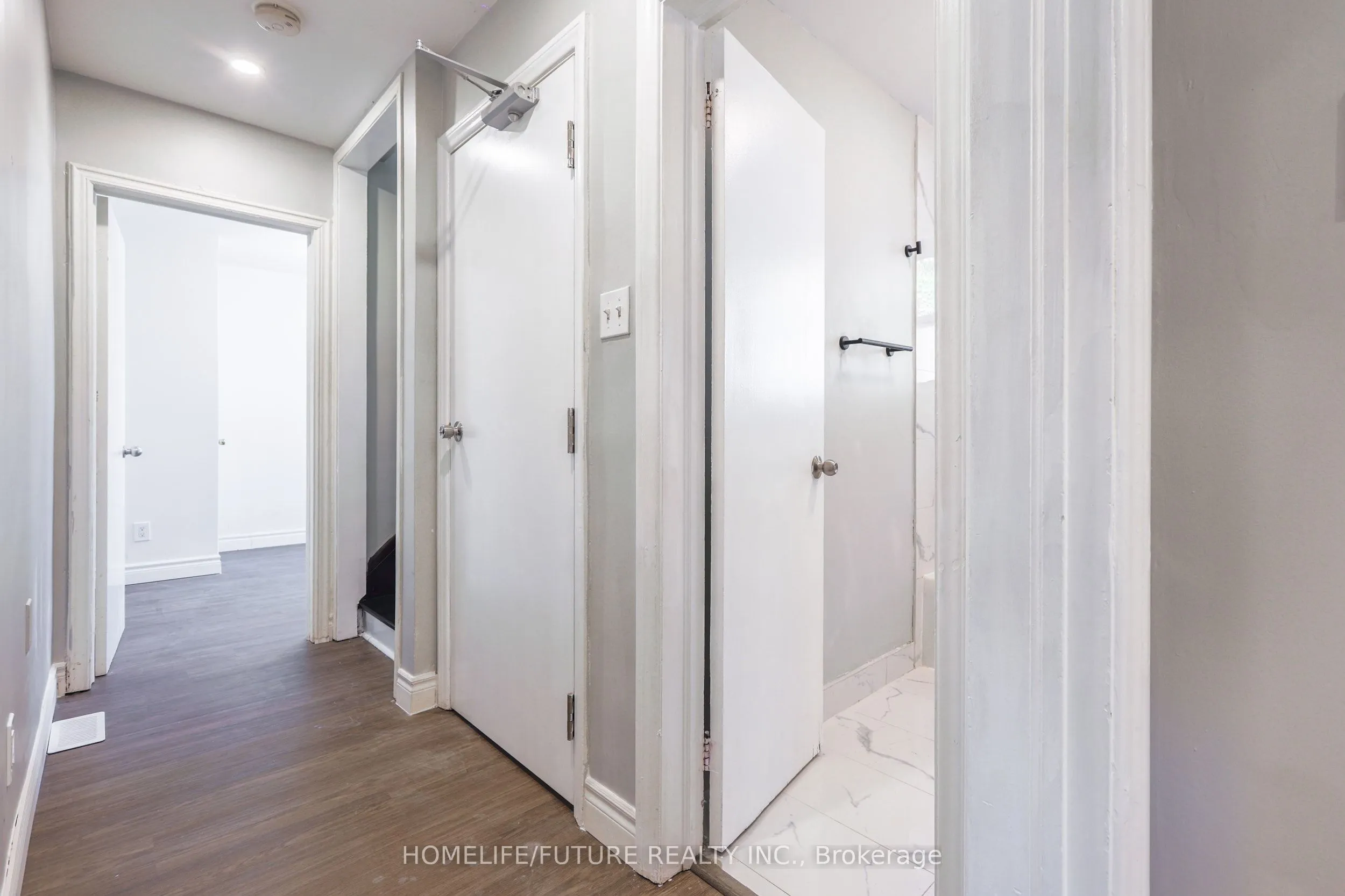 226 Oakridge Drive