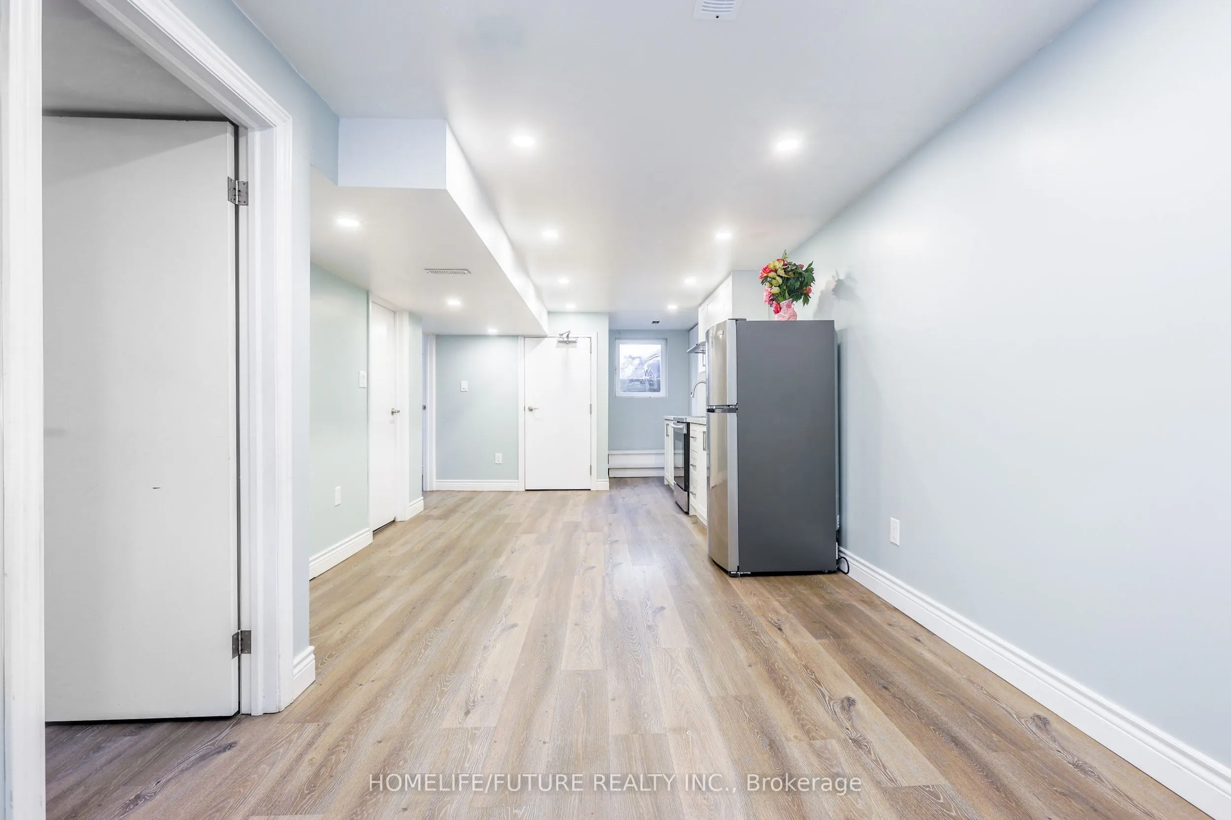 226 Oakridge Drive