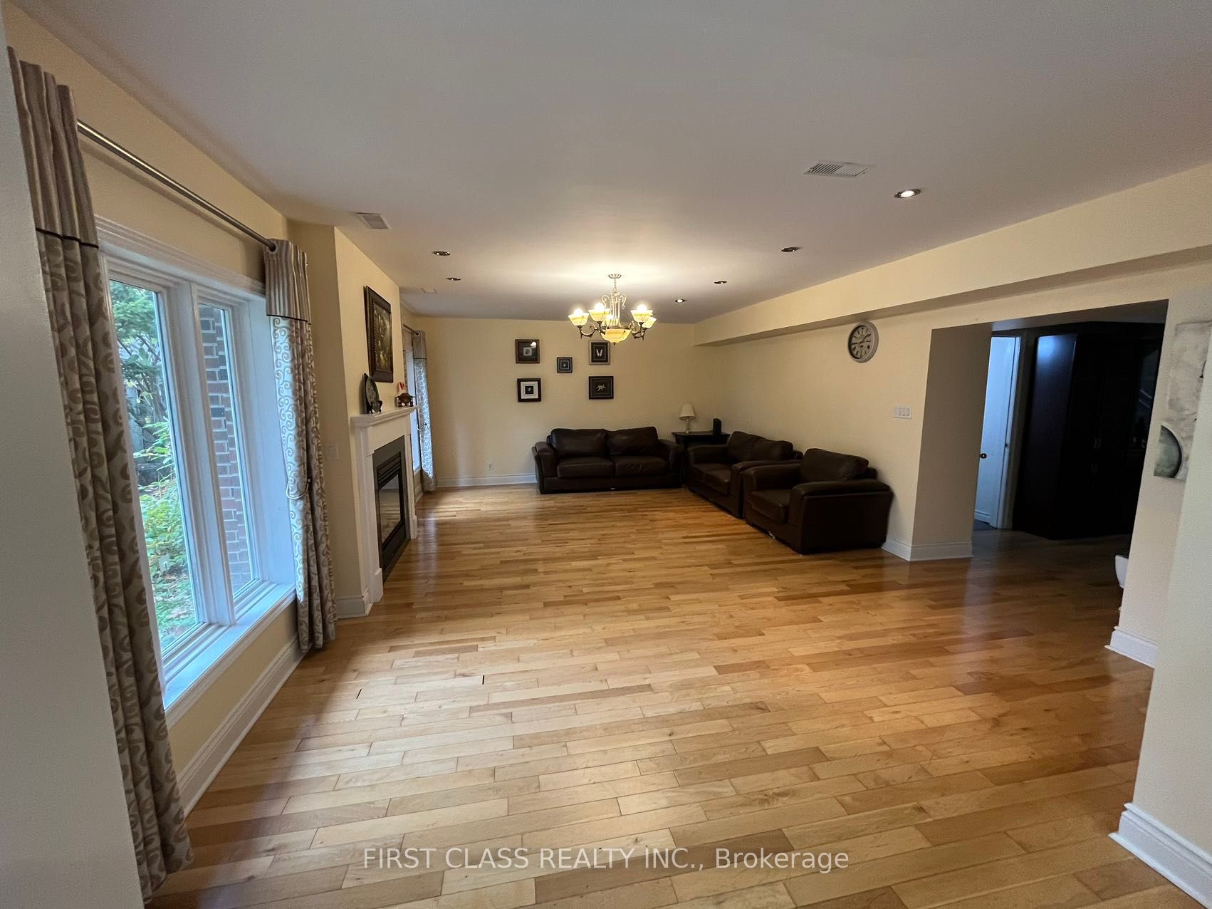 36 Scarcliff Gardens