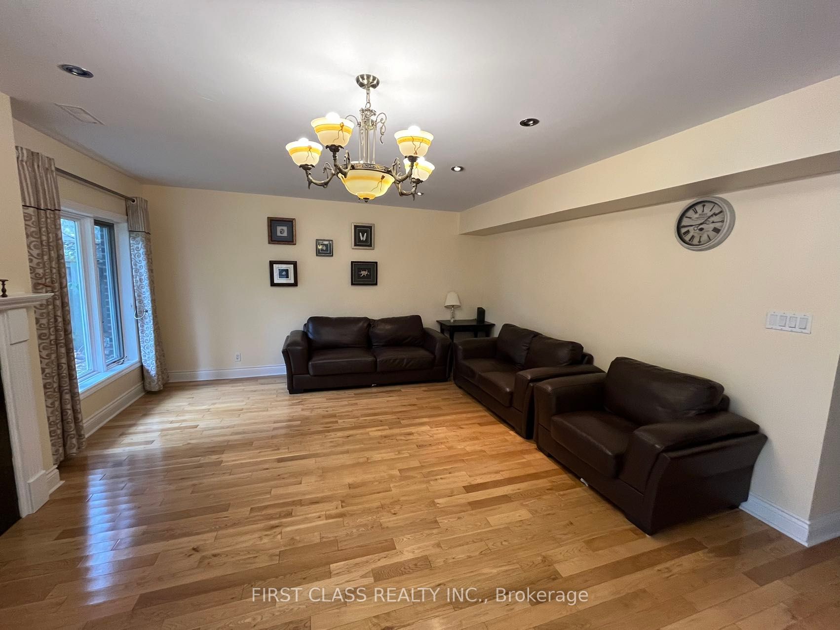 36 Scarcliff Gardens