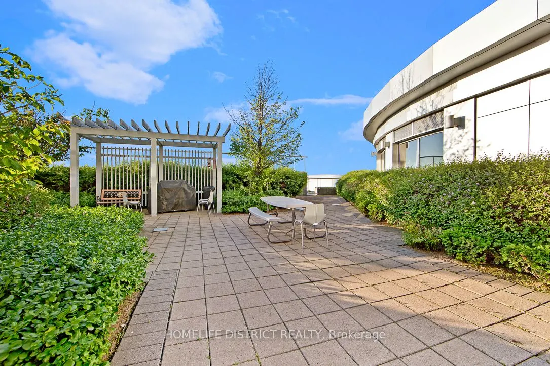 36 Lee Centre Drive, #2708