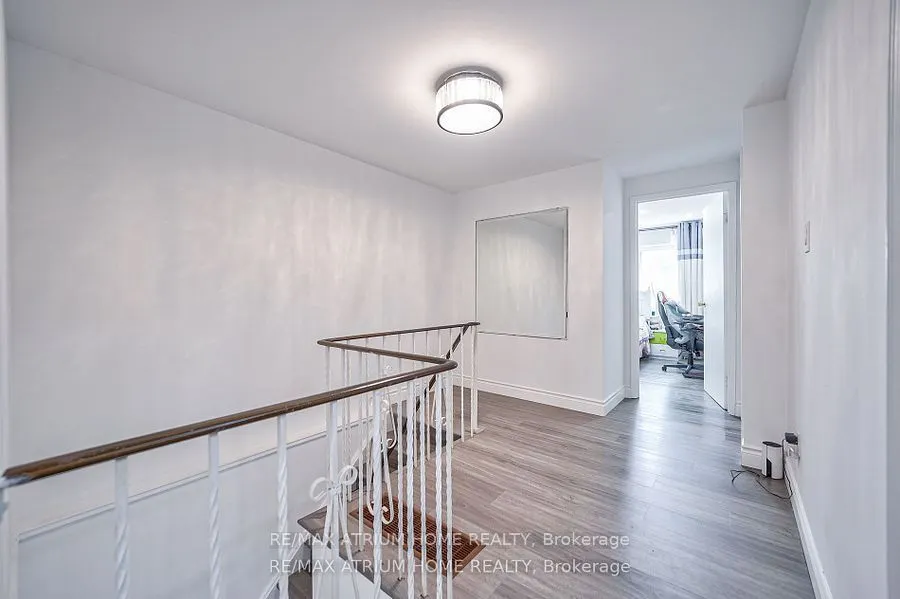 56 Huntingdale Boulevard #13