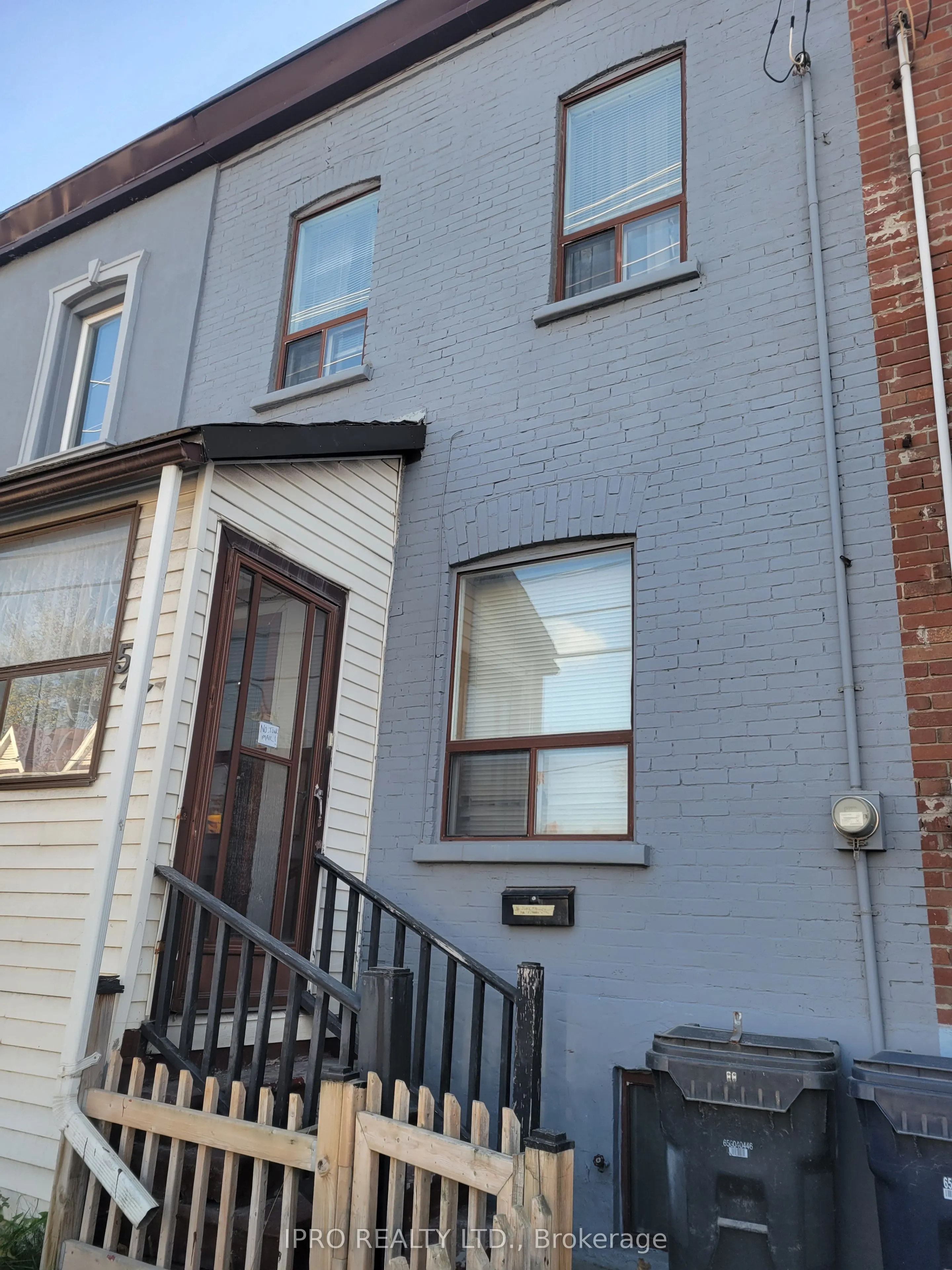 547 Eastern Avenue