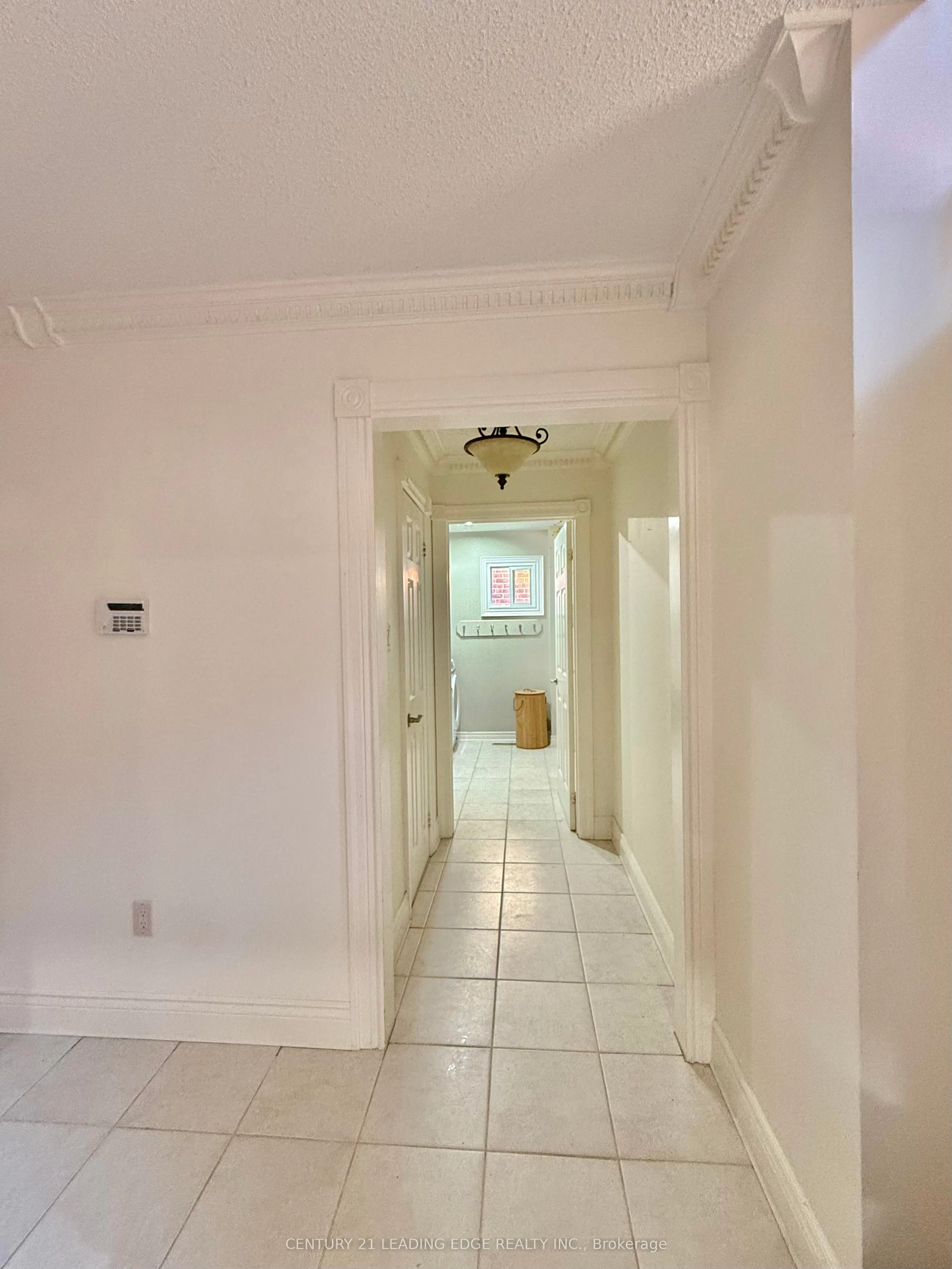 492 Palmtree Crescent