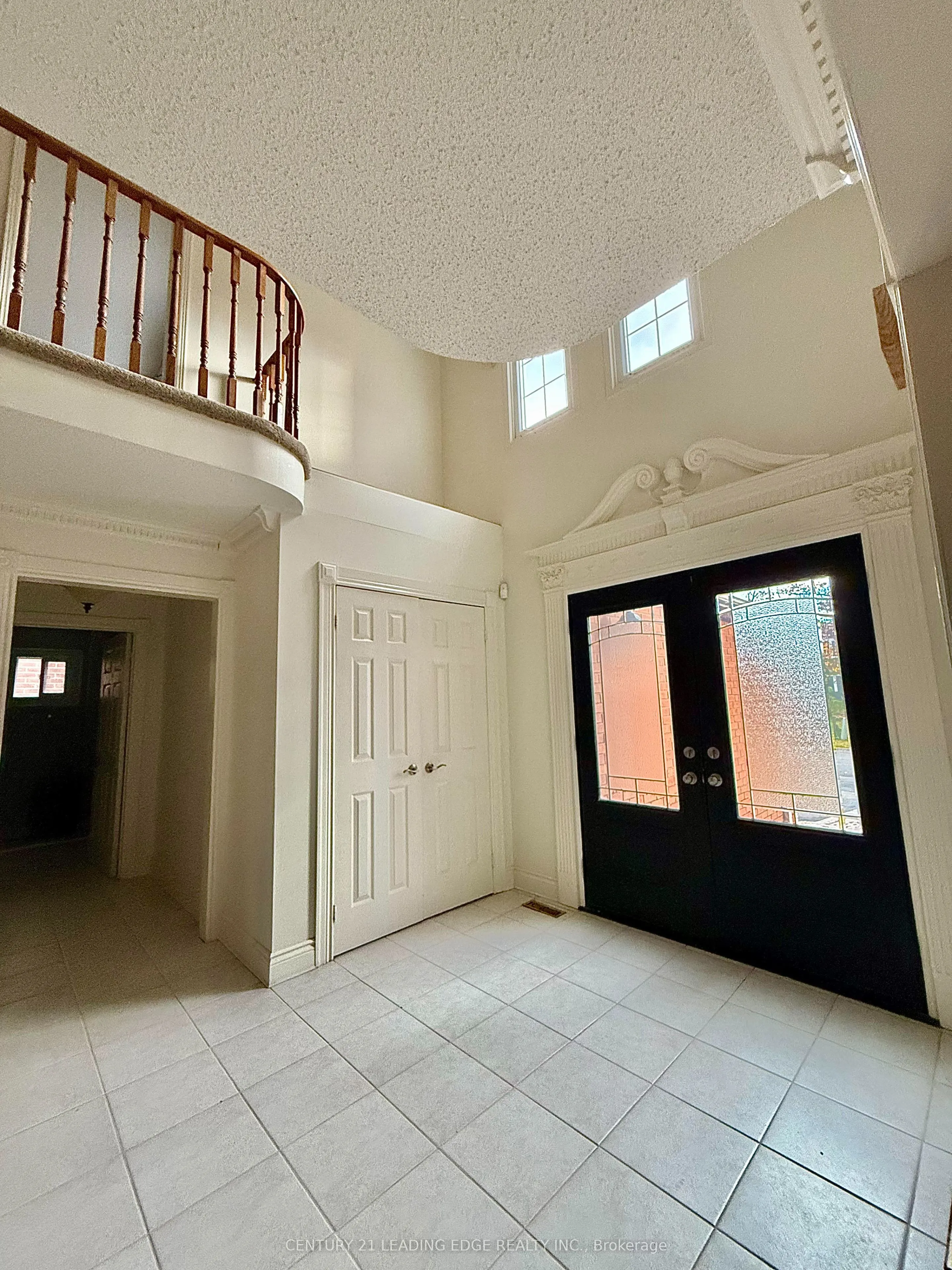 492 Palmtree Crescent