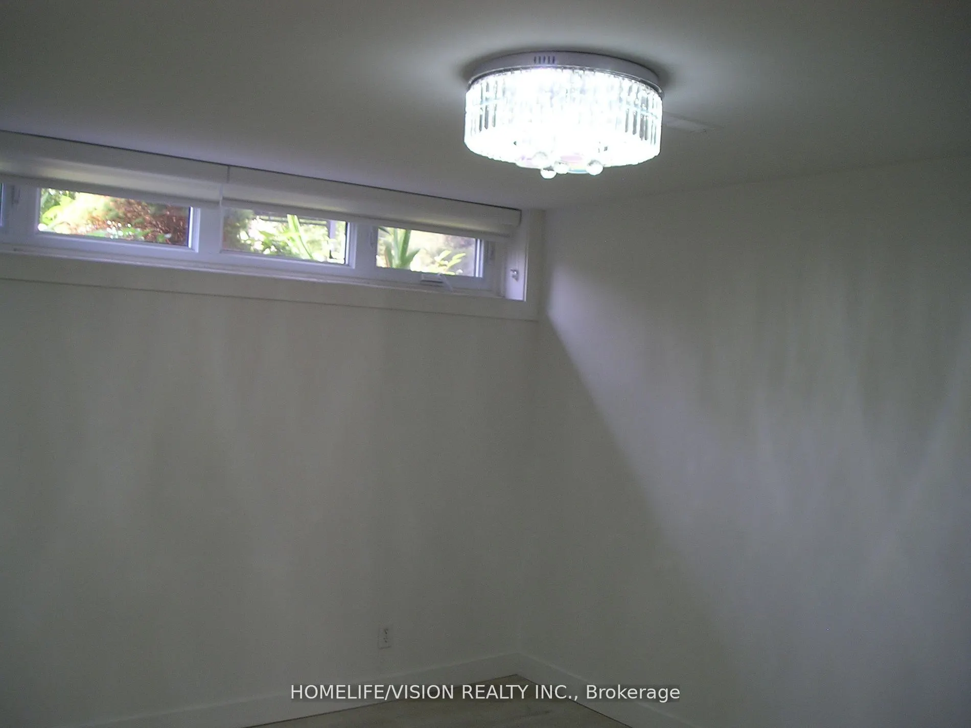 25 Arbutus Crescent, #Lower