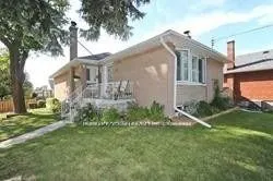 25 Arbutus Crescent, #Lower