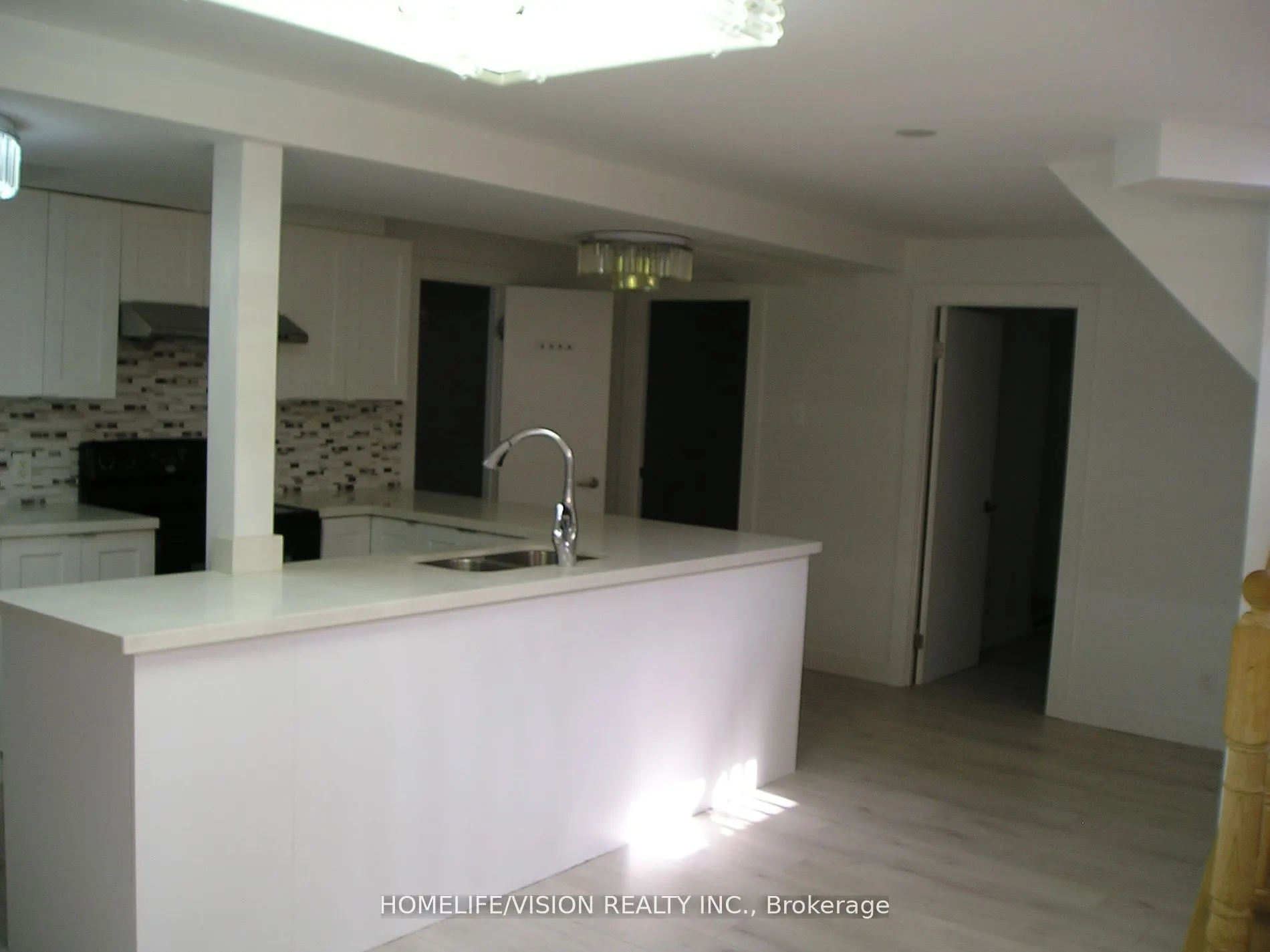 25 Arbutus Crescent, #Lower