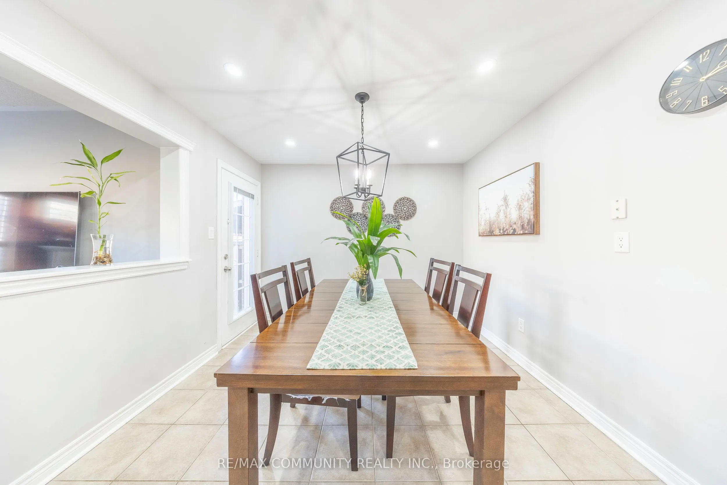 11 Searell Avenue