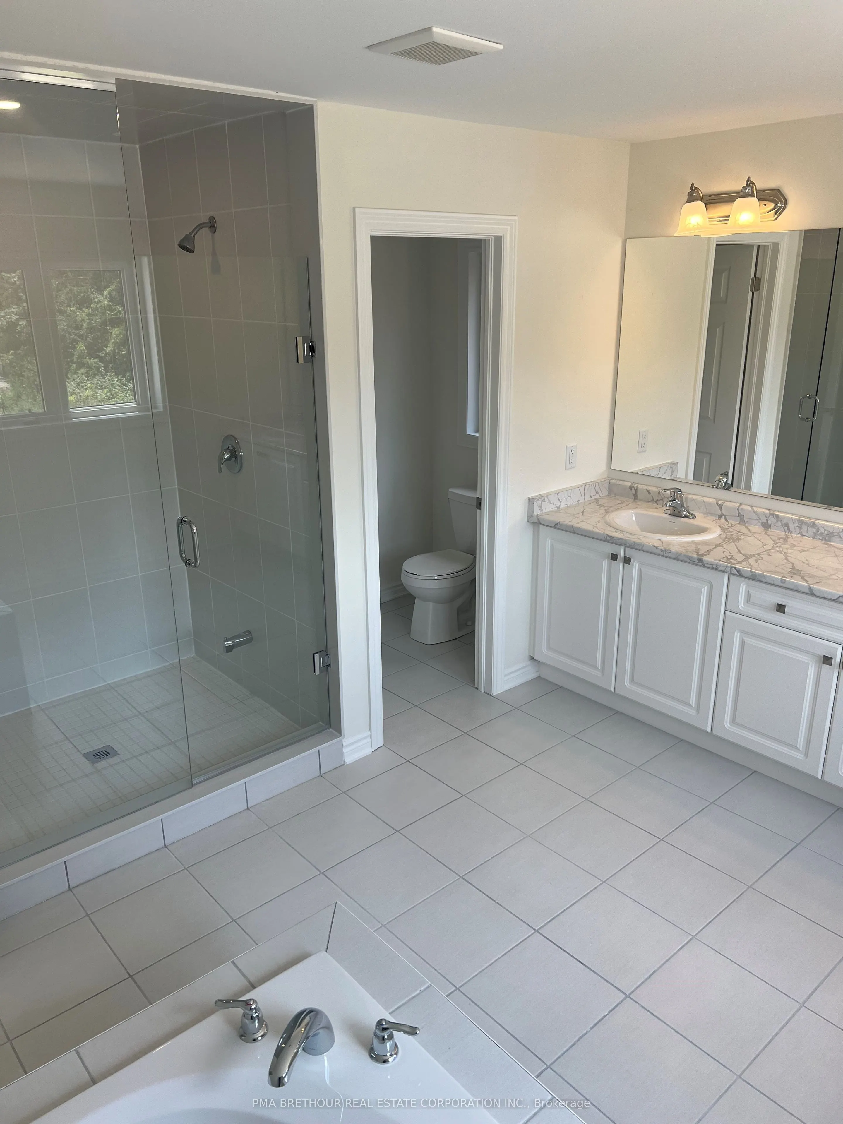 6 Forestlane Way