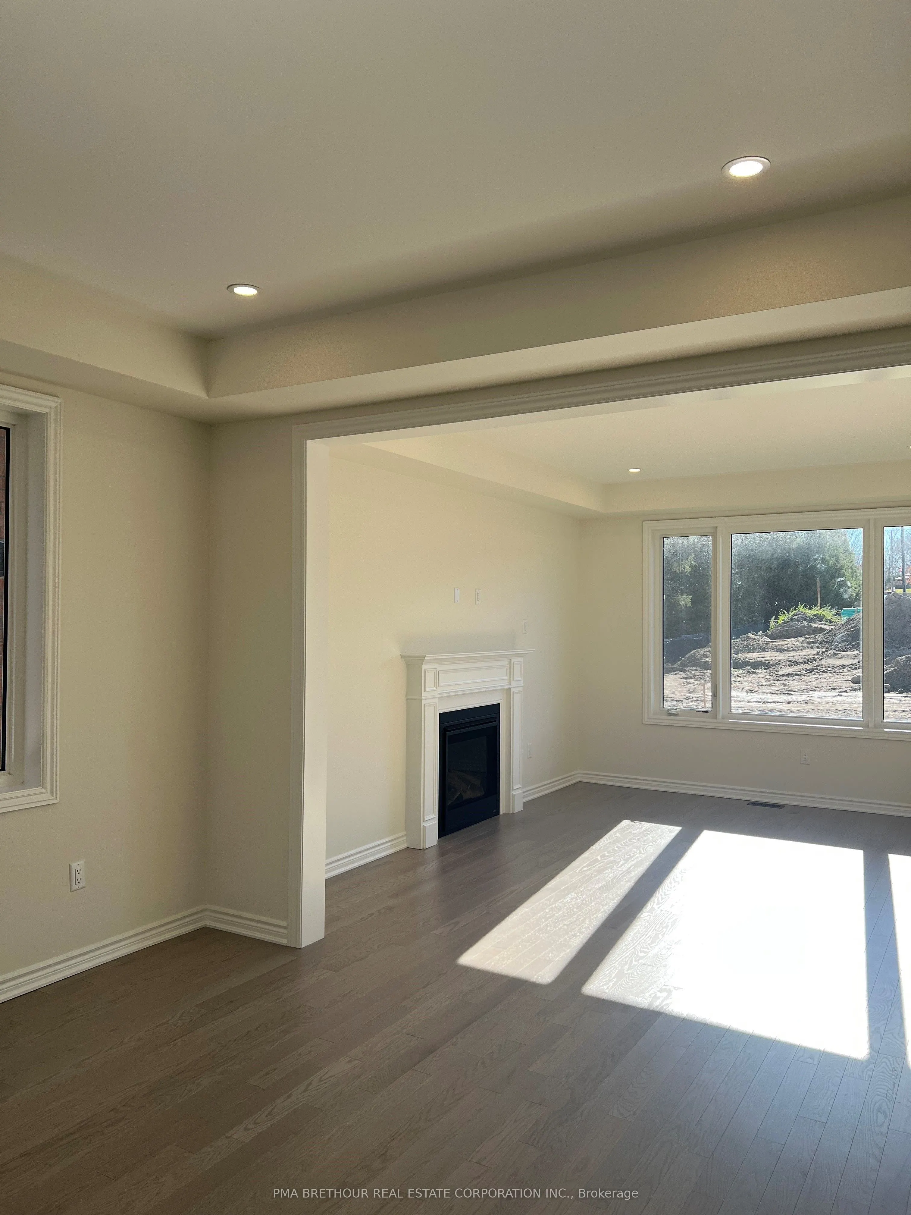 6 Forestlane Way