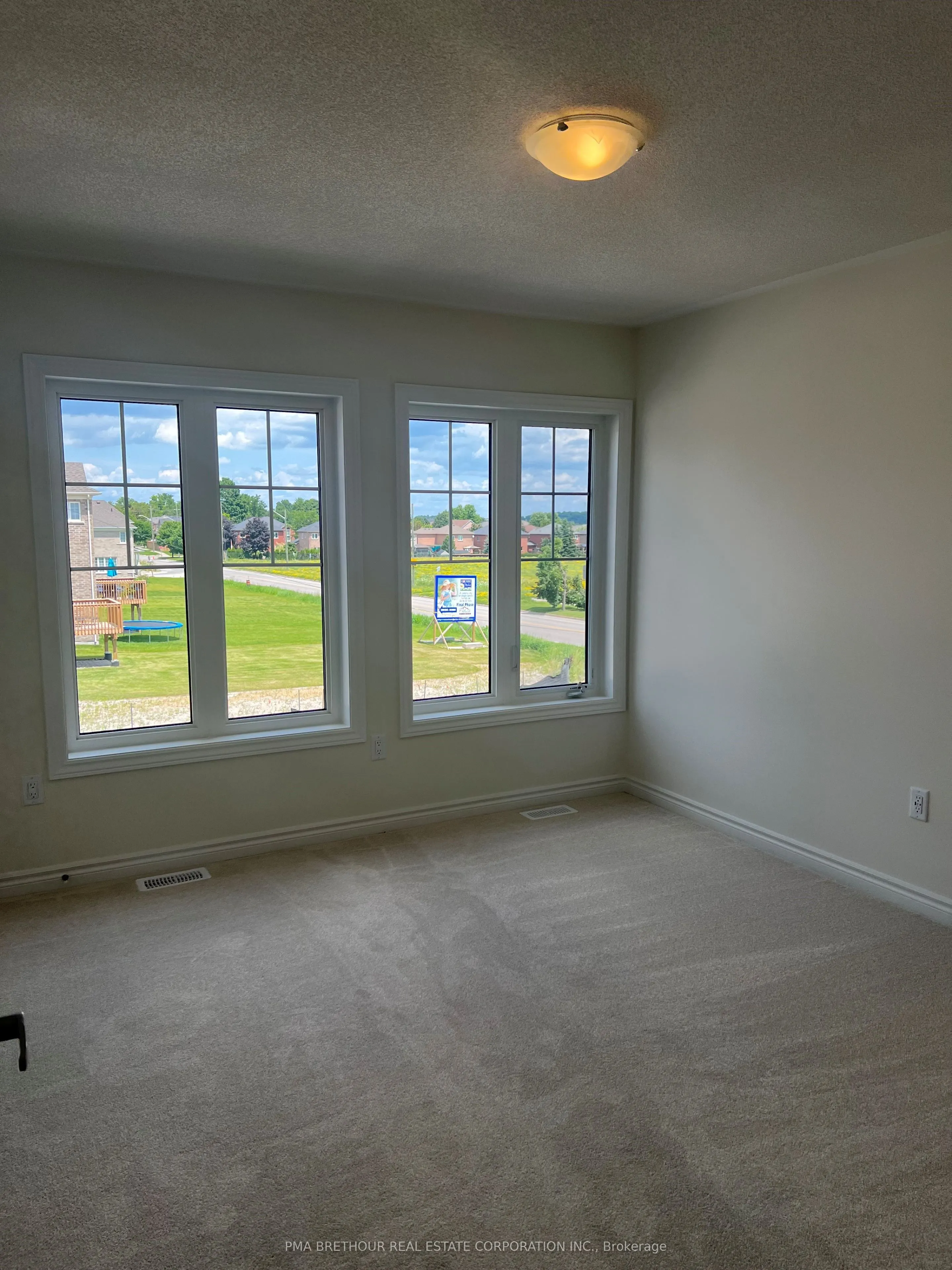 6 Forestlane Way
