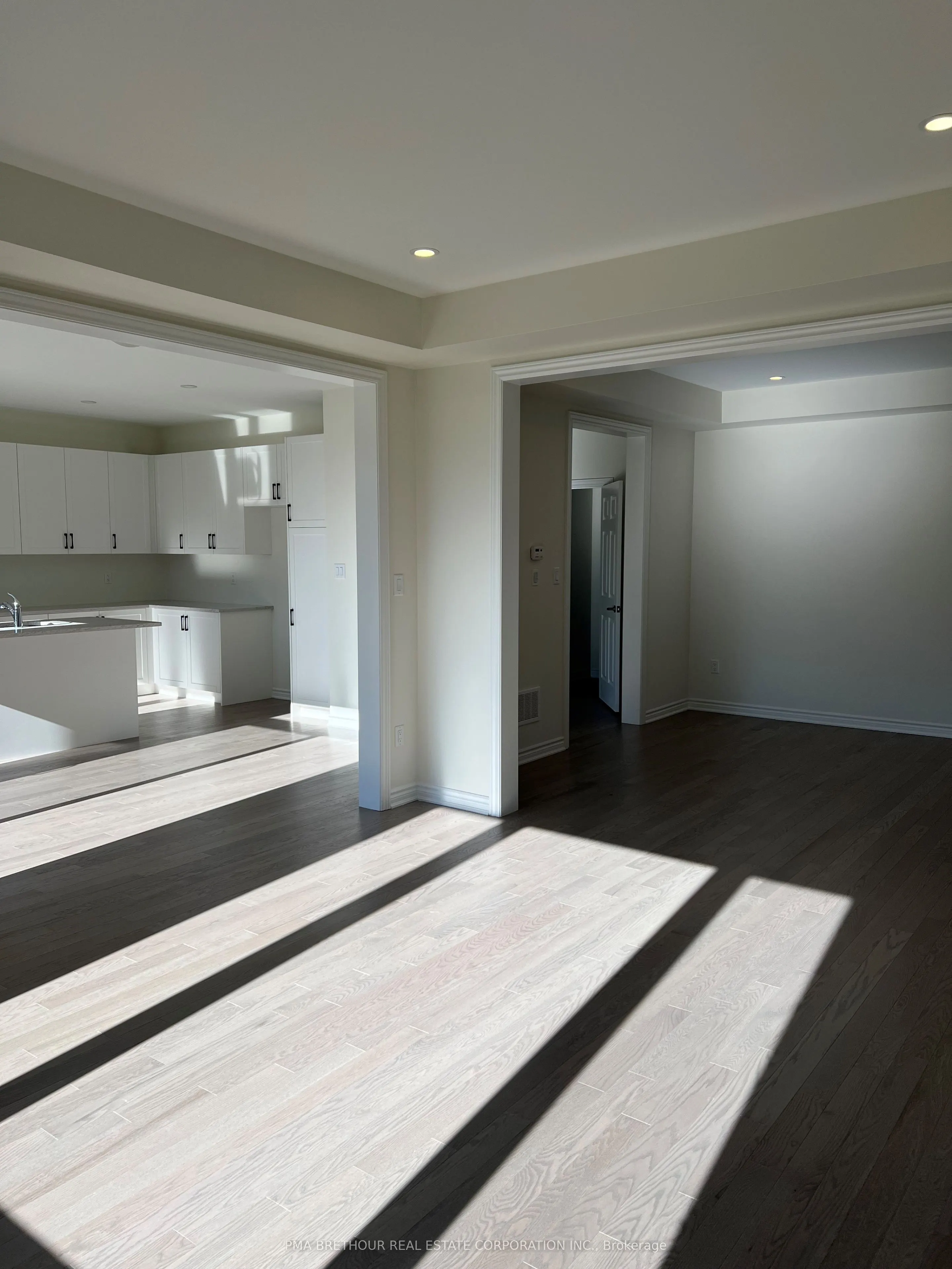 6 Forestlane Way