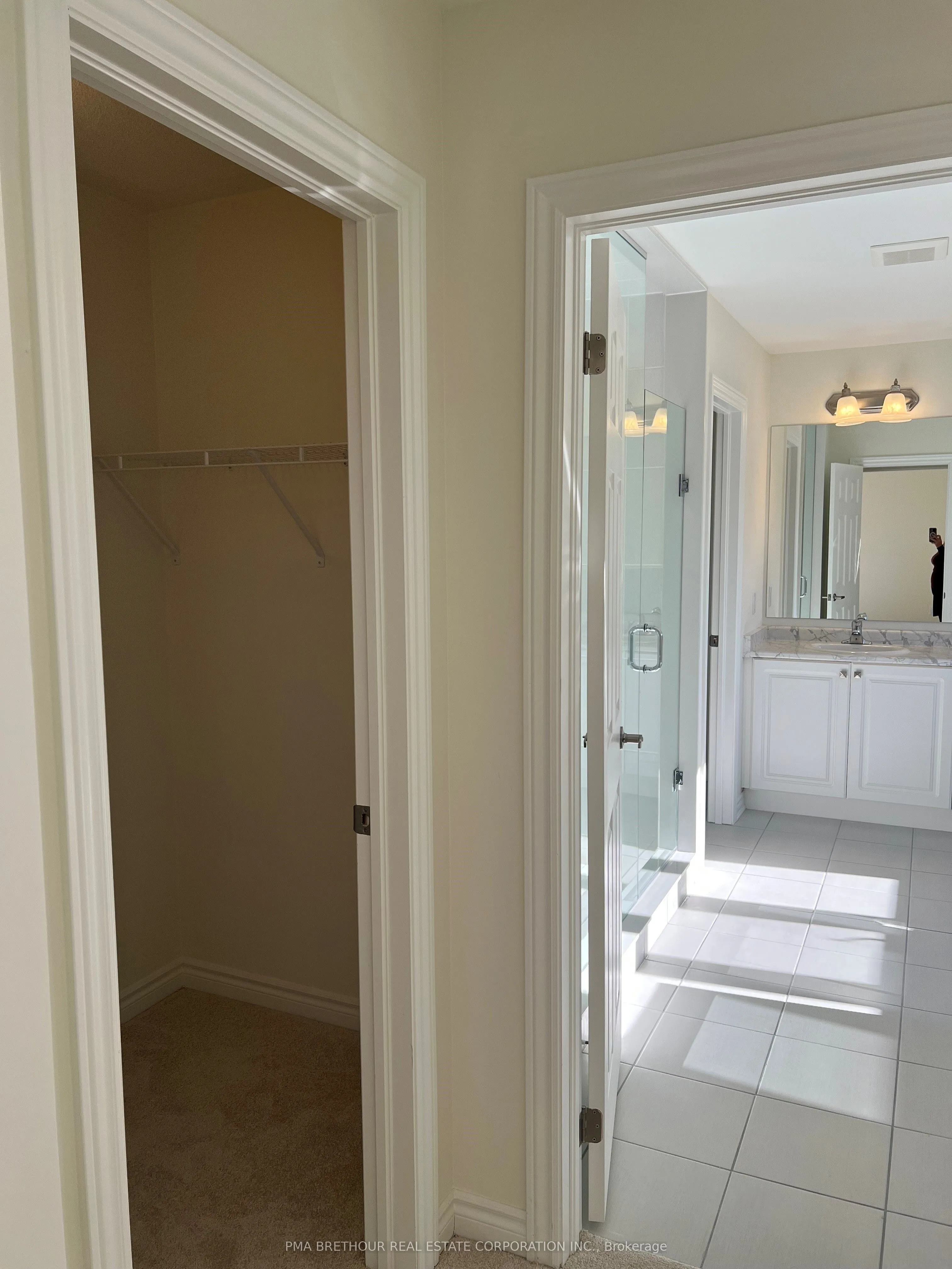 6 Forestlane Way