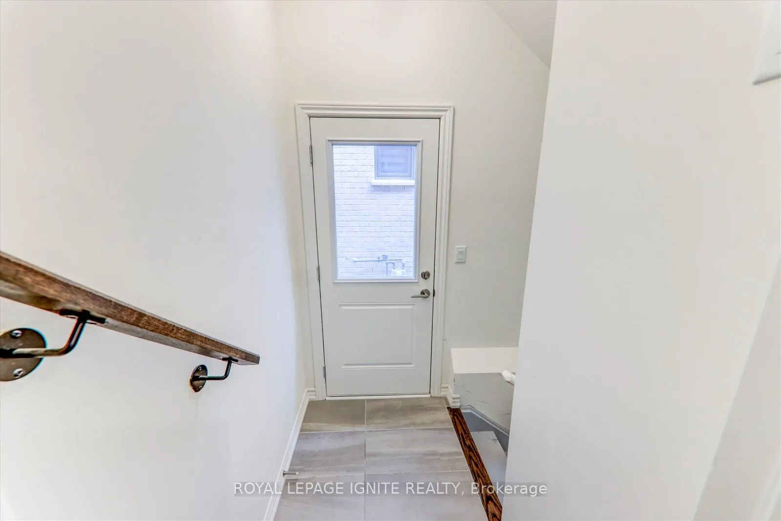 122 Laing Drive