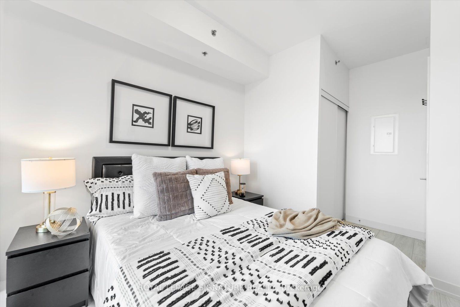 90 Glen Everest Road, #701