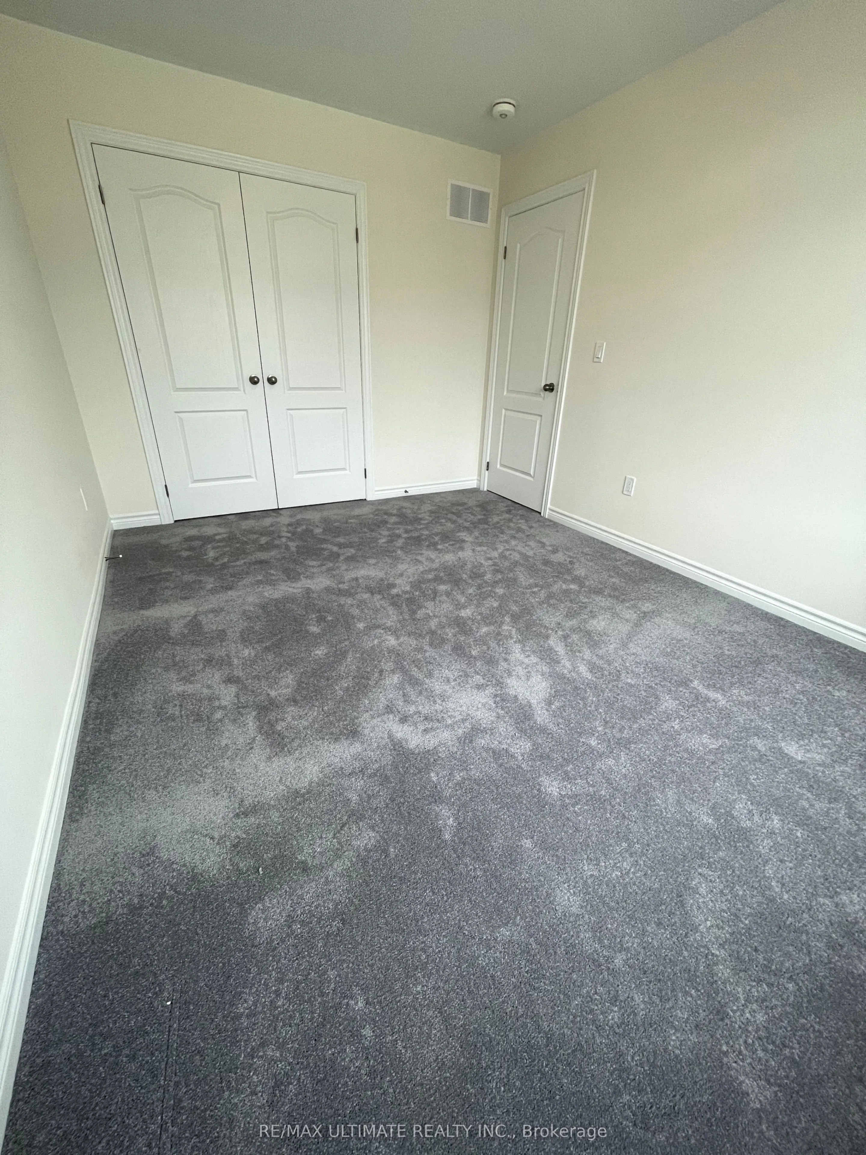 80 Robin Trail