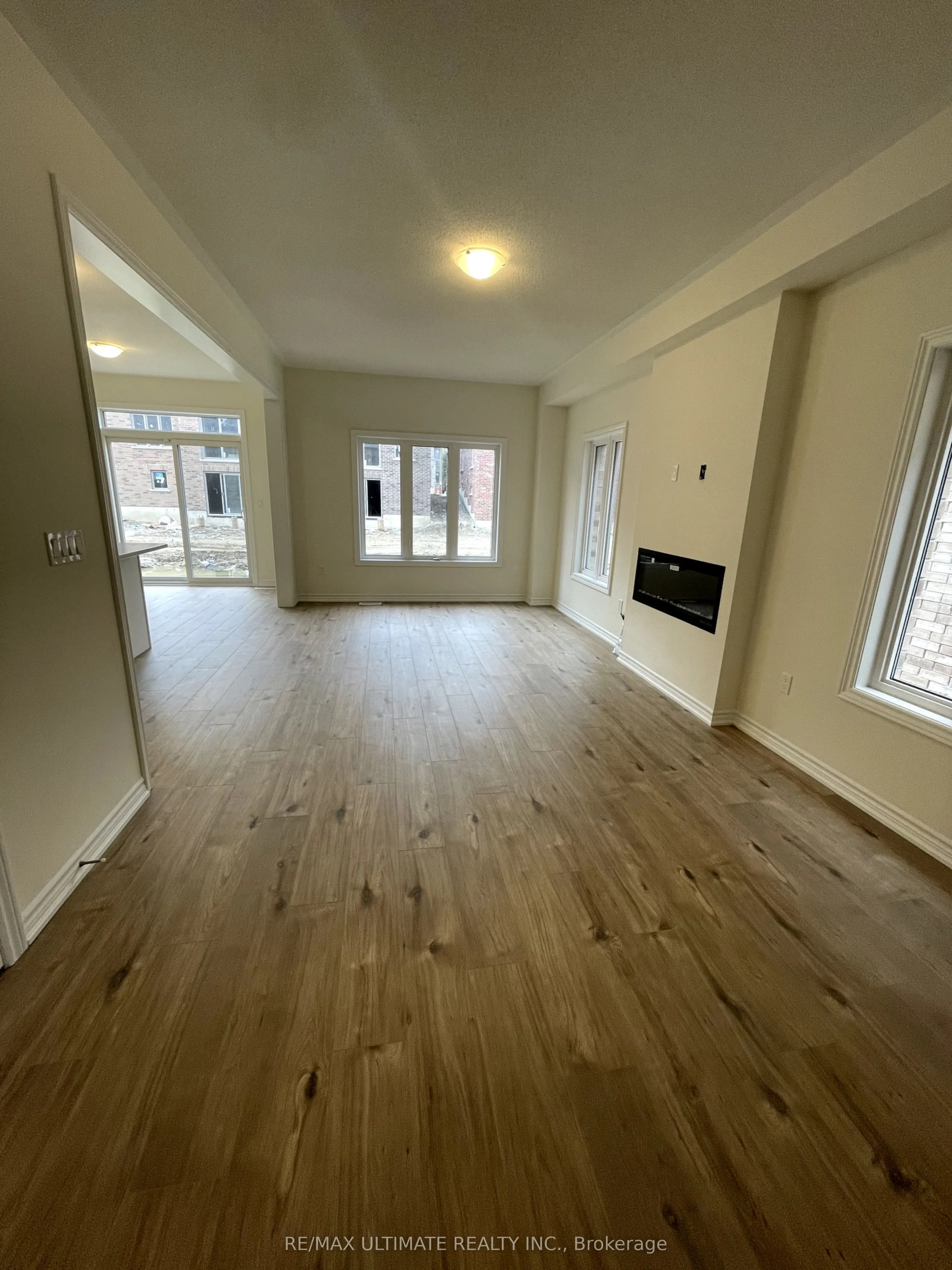 80 Robin Trail