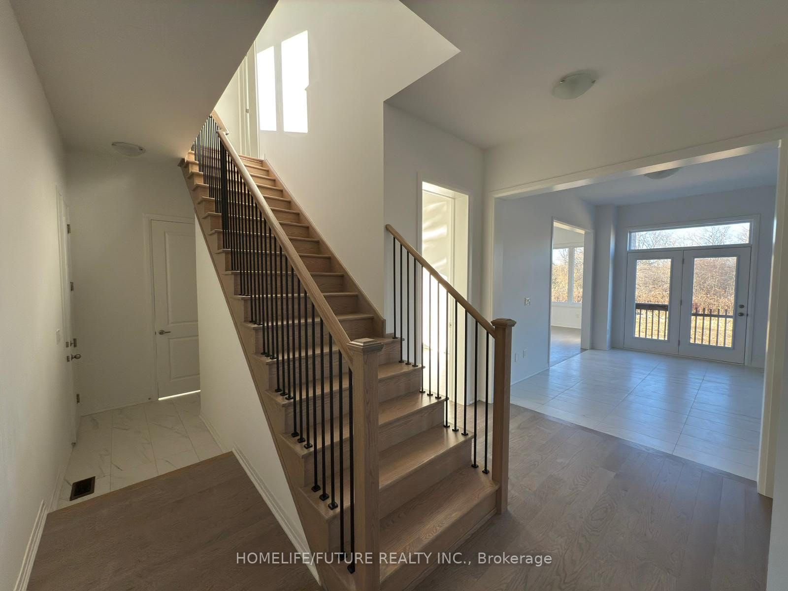 117 Deer Ridge Crescent