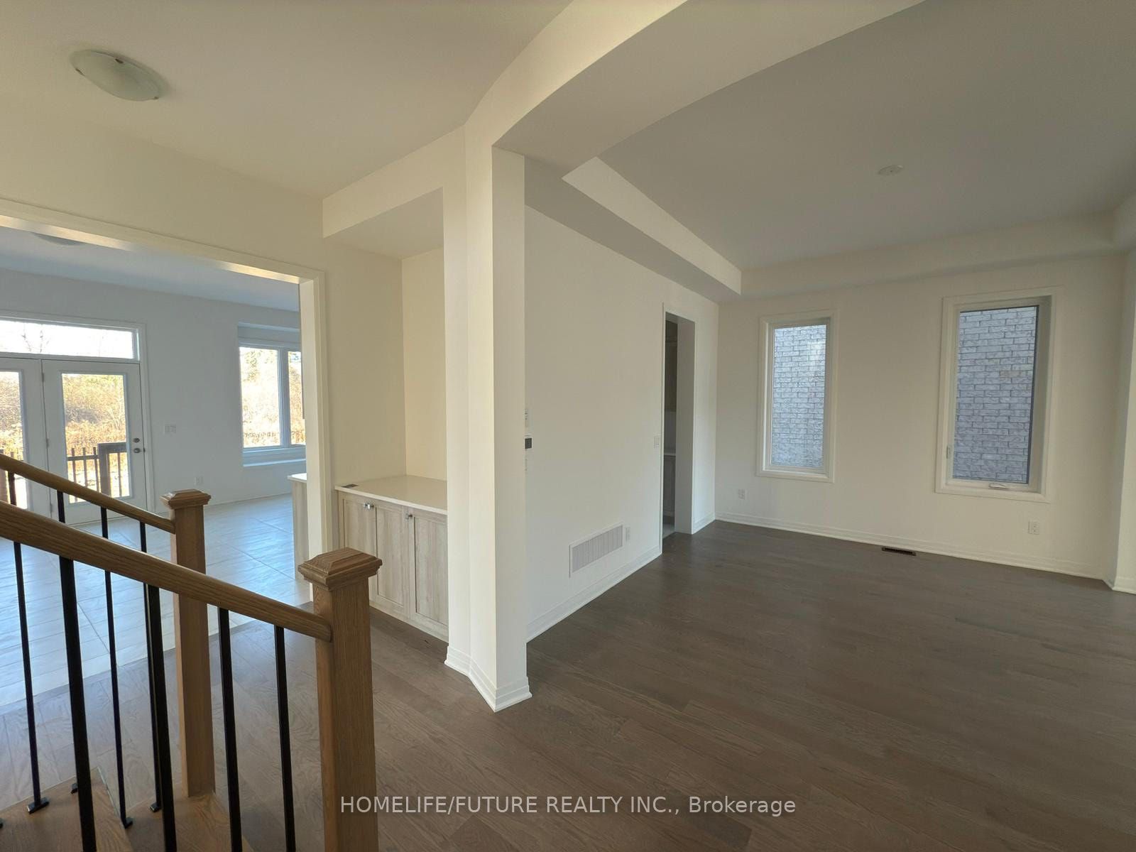 117 Deer Ridge Crescent