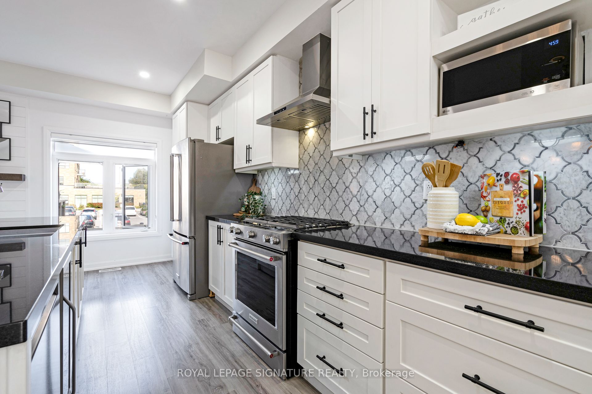 66 Longshore Way