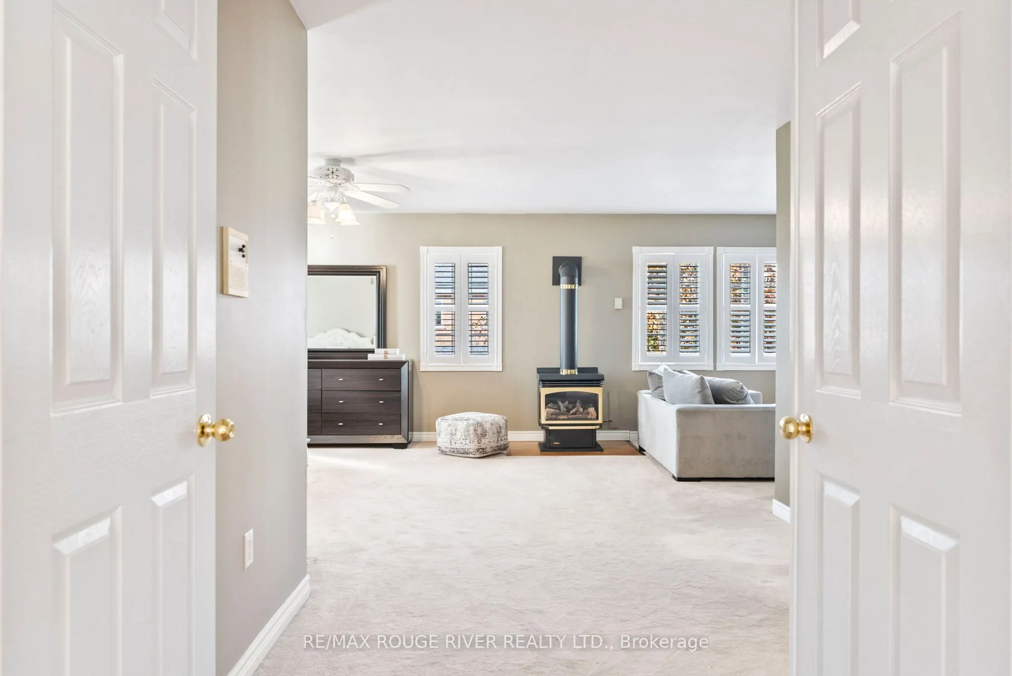 10 Sawyer Avenue