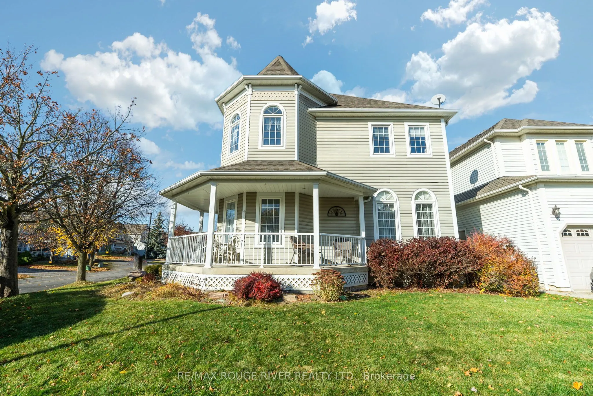 10 Sawyer Avenue