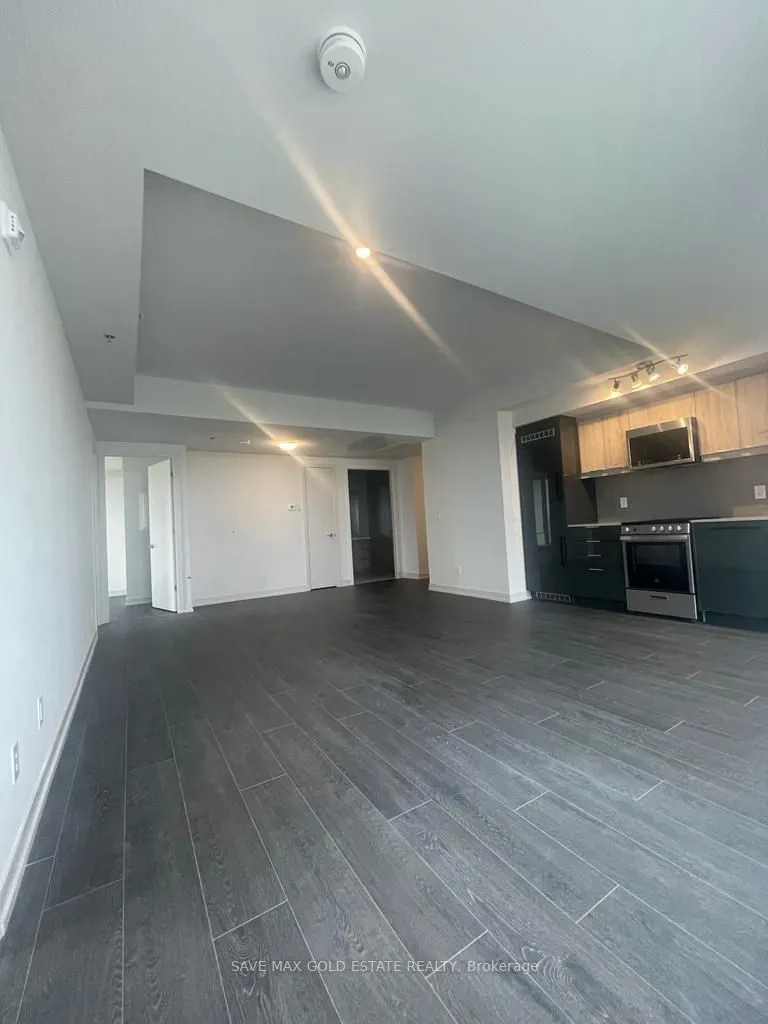 90 Glen Everest Road, #716