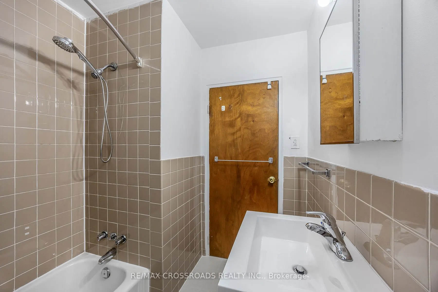 349 Frontenac Avenue, #Unit 2