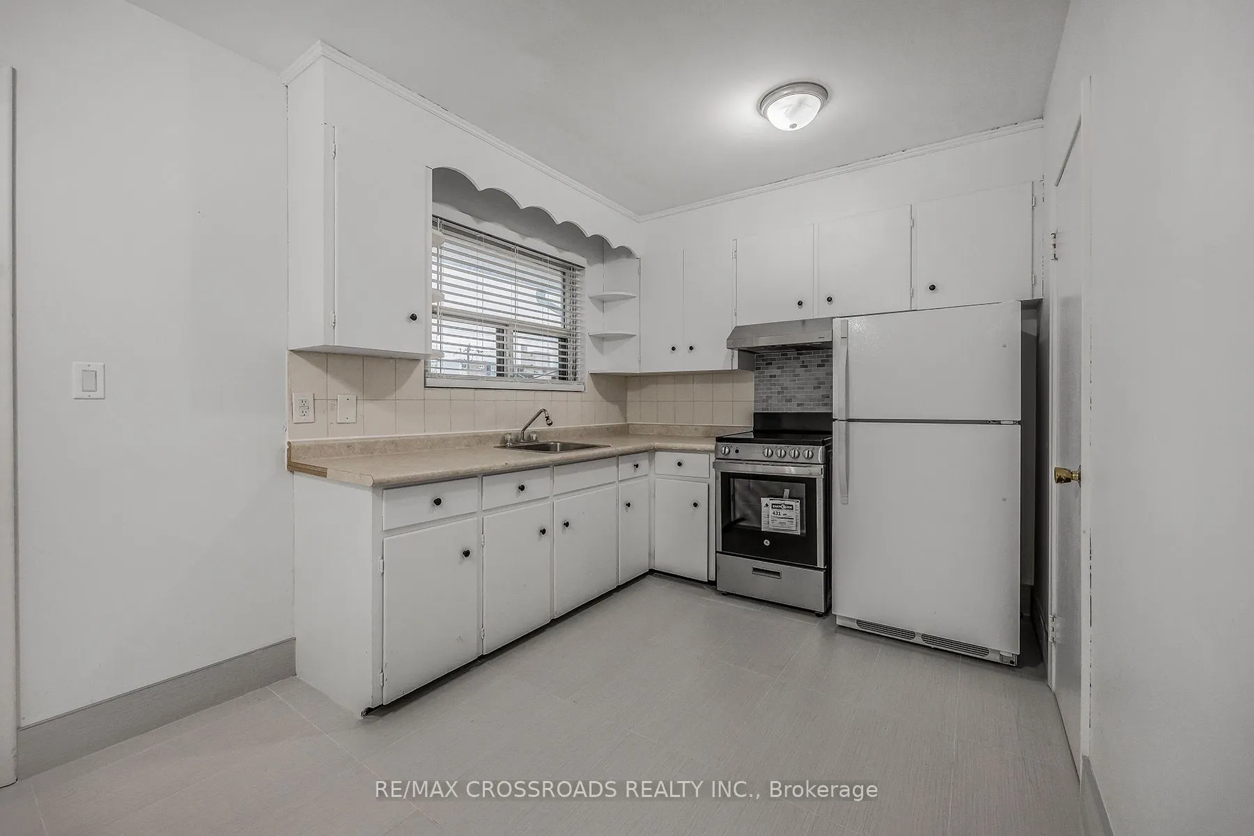 349 Frontenac Avenue, #Unit 2