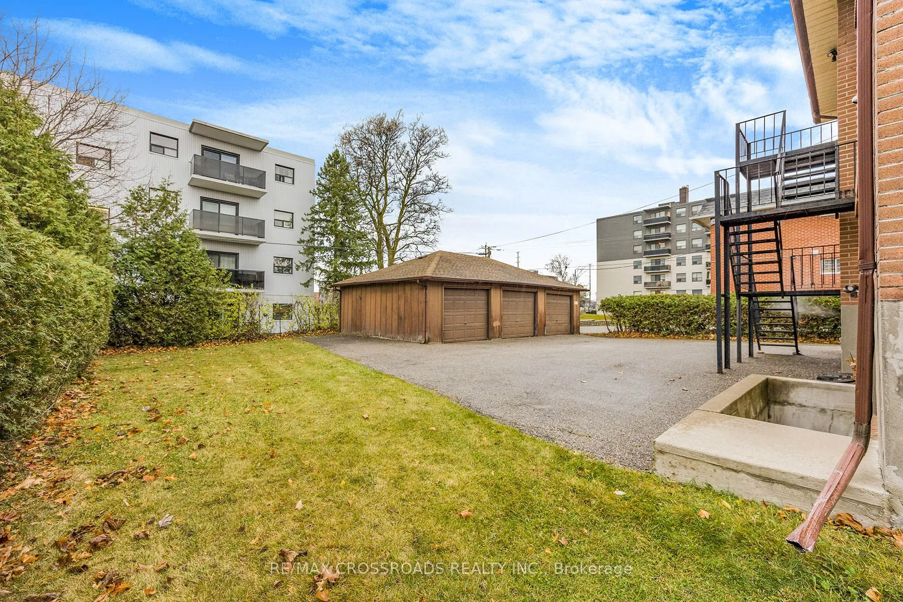 349 Frontenac Avenue, #Unit 2