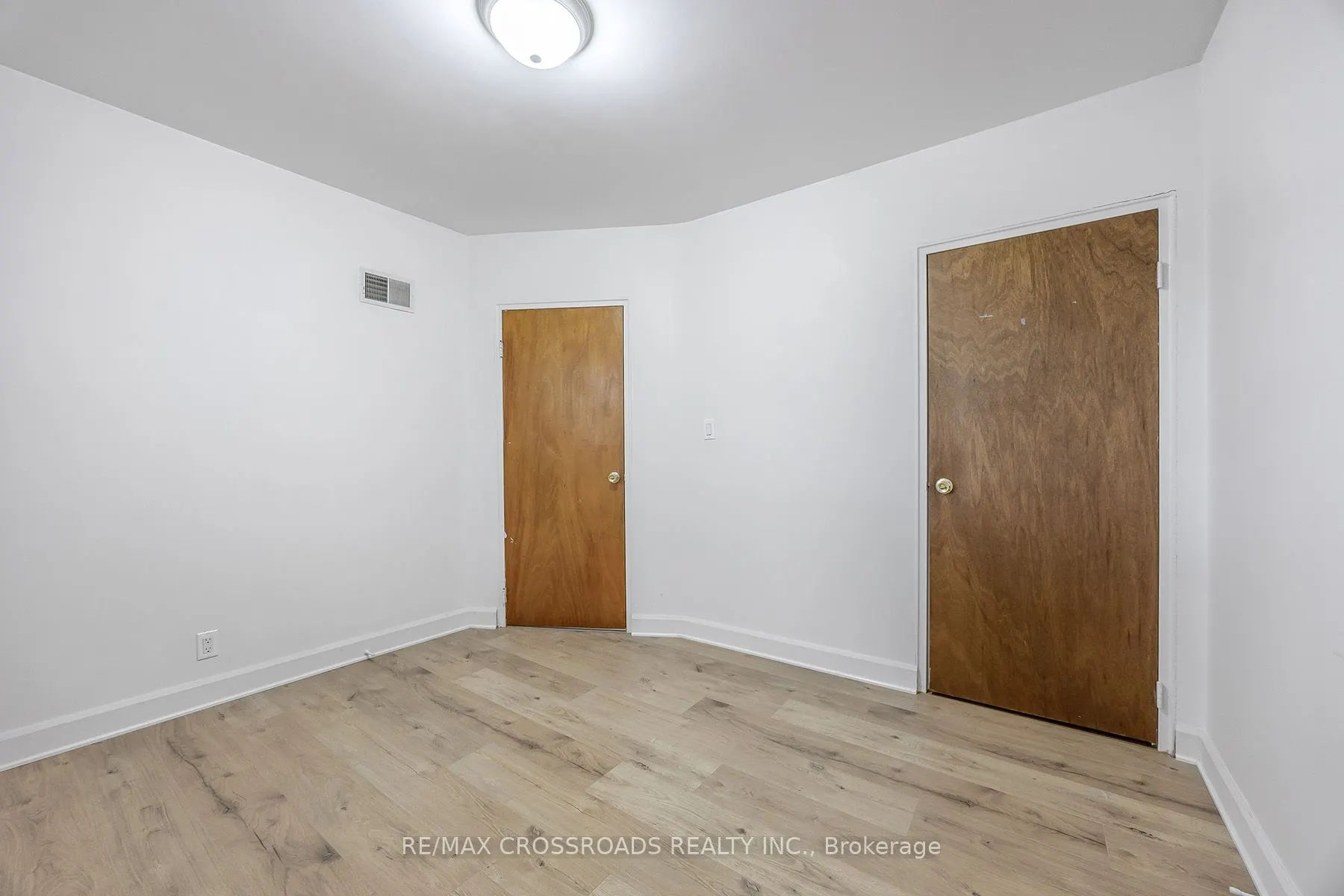 349 Frontenac Avenue, #Unit 2
