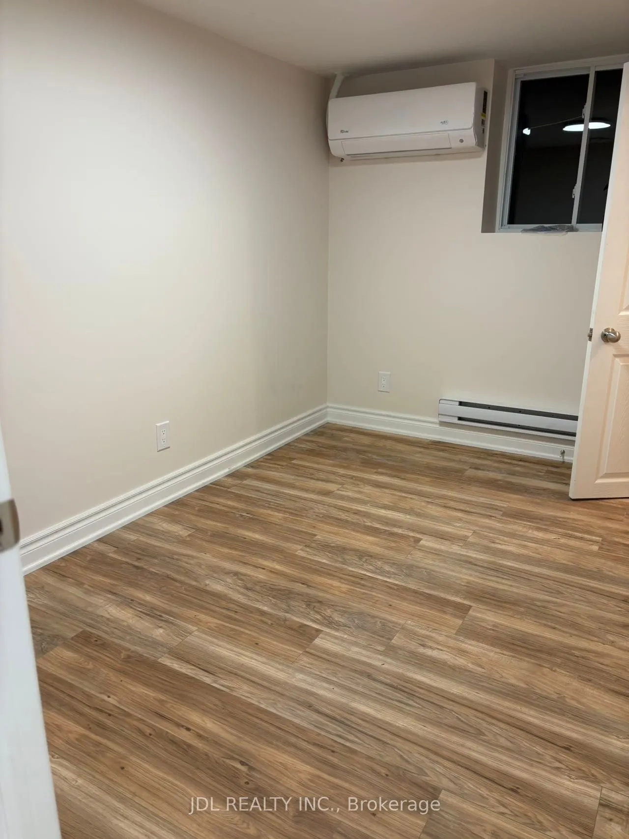 5 Harris Avenue, #B