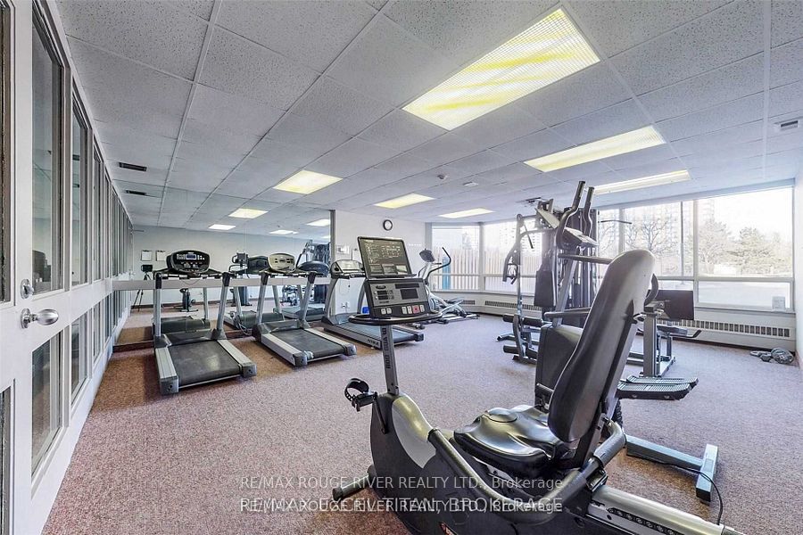 300 Alton Towers Circle, #910