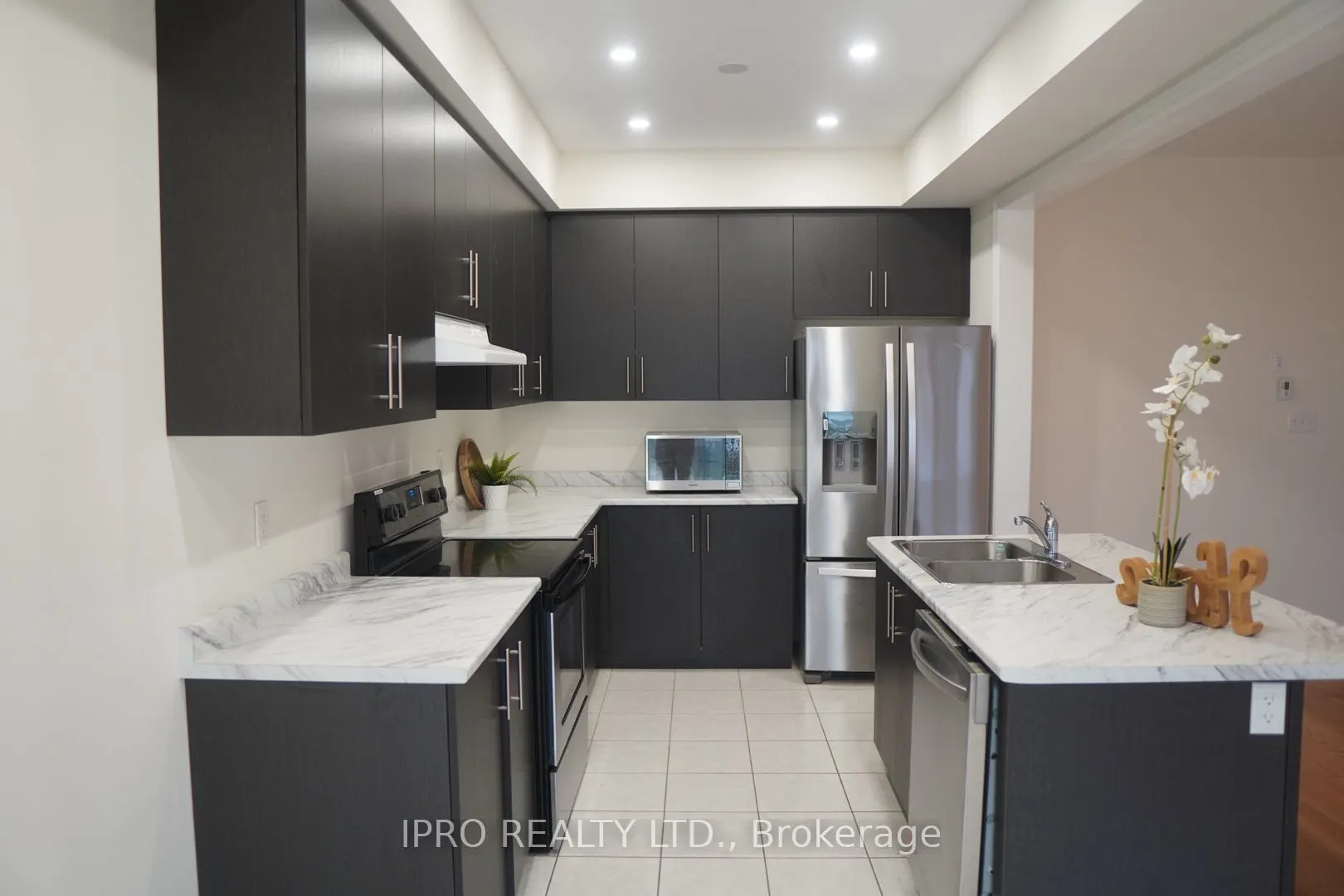 1113 Skyridge Boulevard