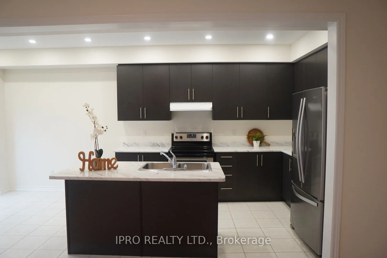 1113 Skyridge Boulevard