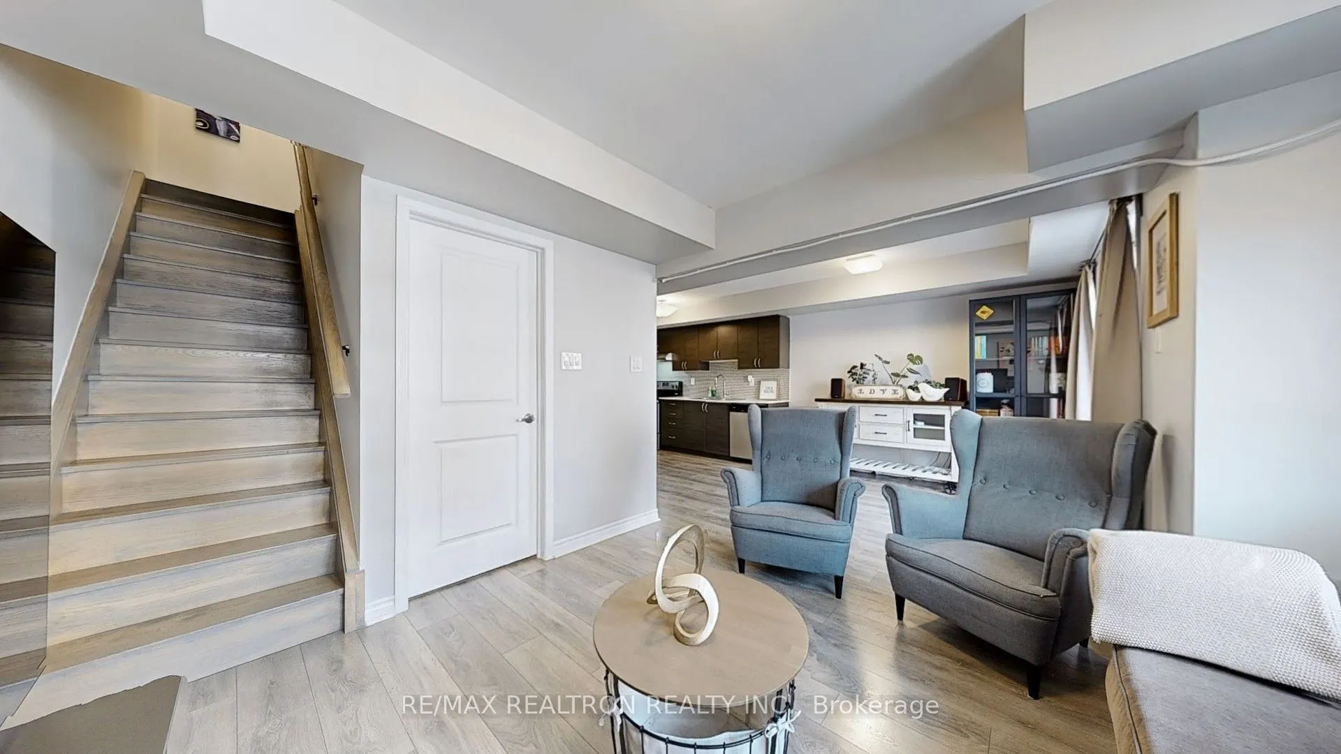 1483 Birchmount Road, #304