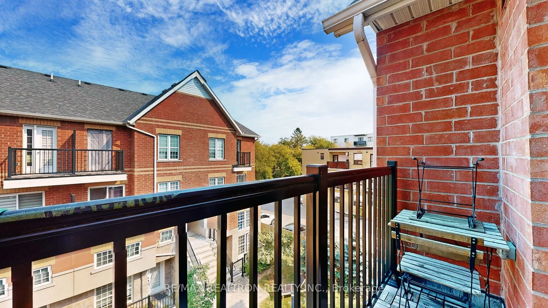 1483 Birchmount Road, #304