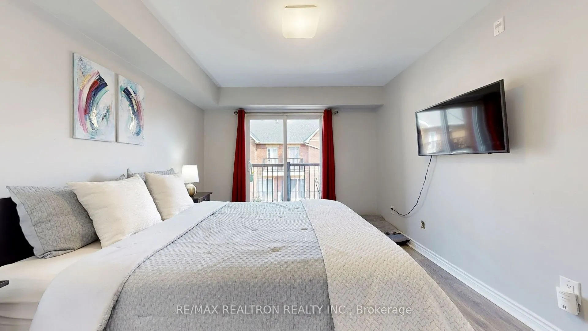 1483 Birchmount Road, #304