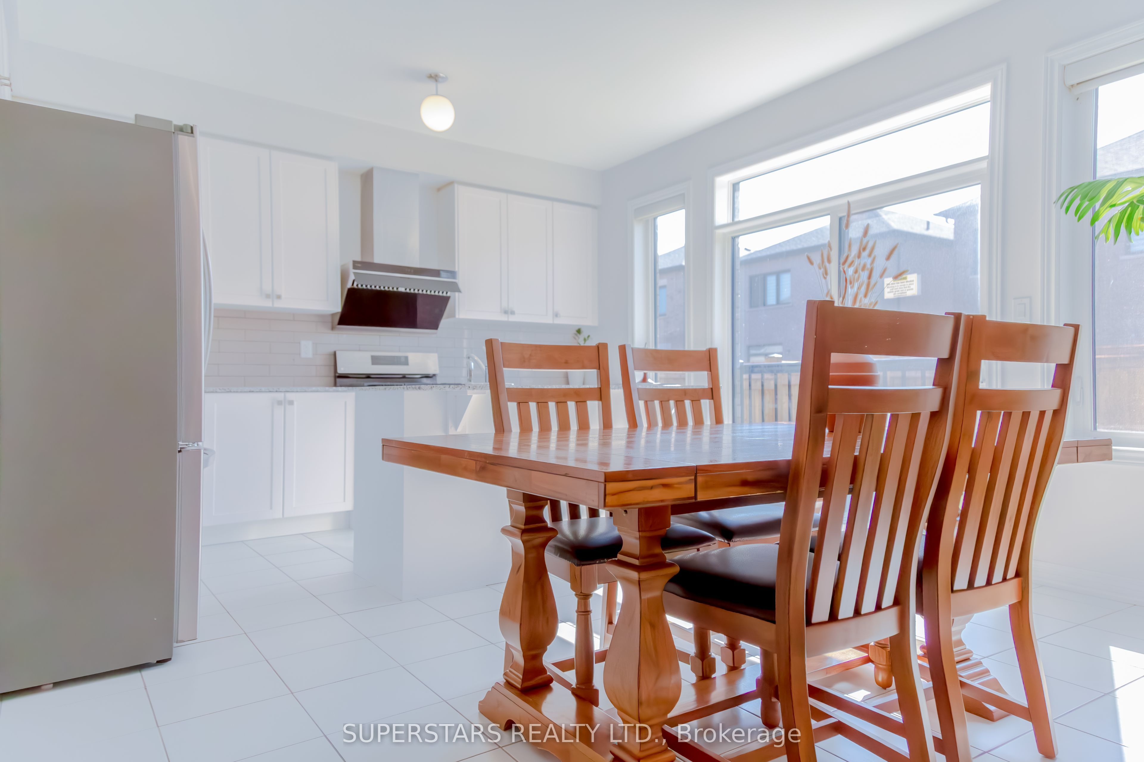 123 Micklefield Avenue
