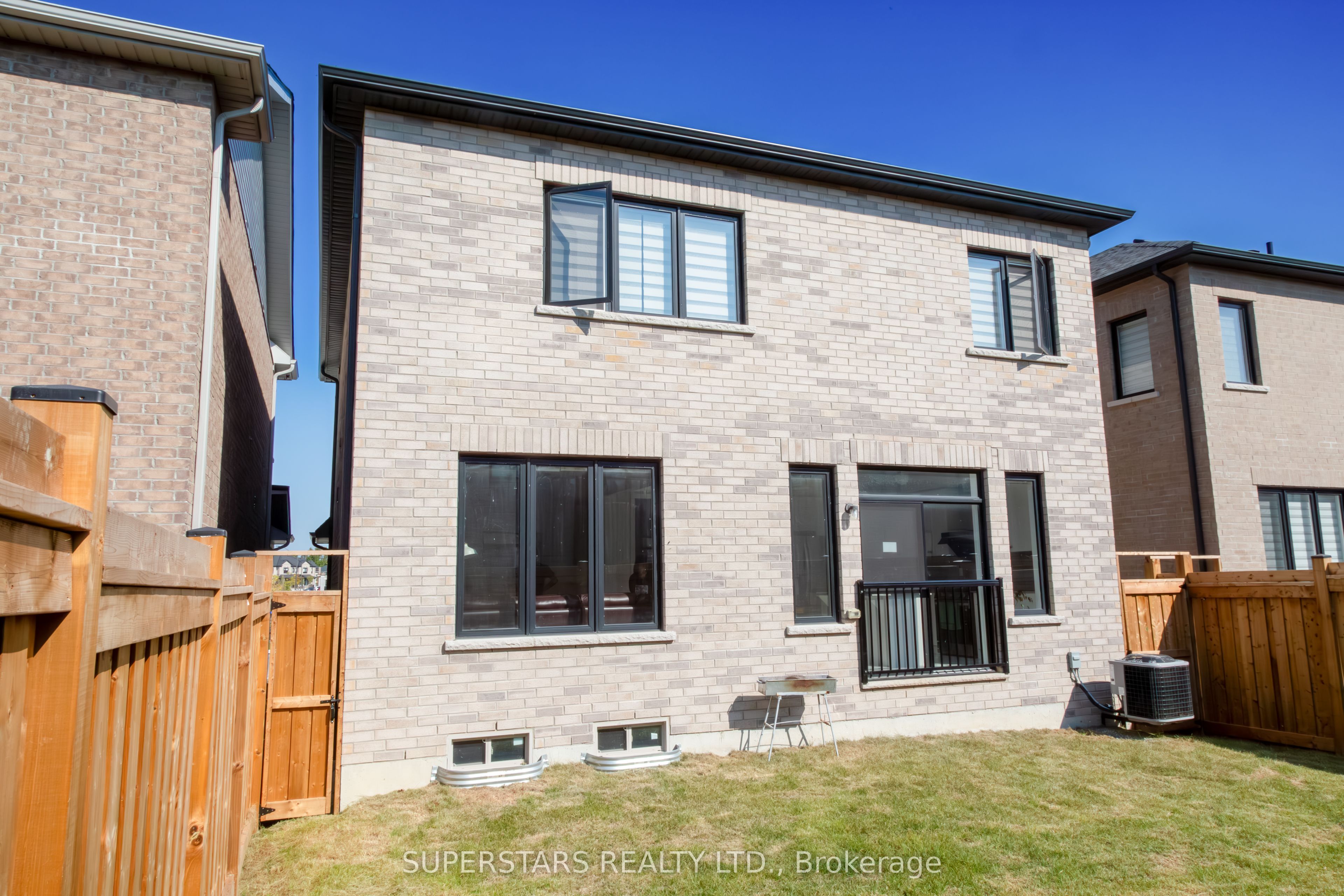123 Micklefield Avenue