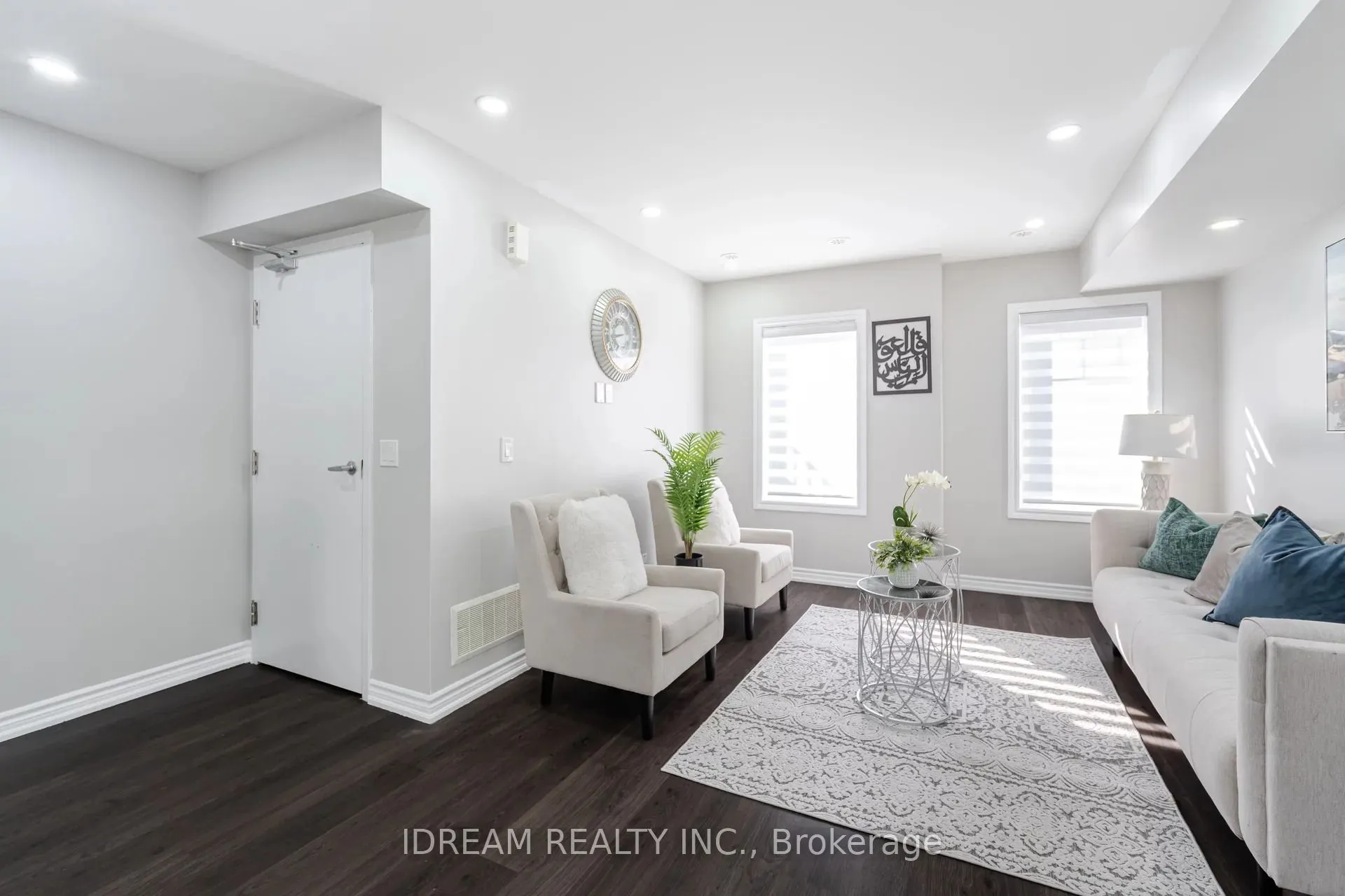 2500 Hill Rise Court, #76